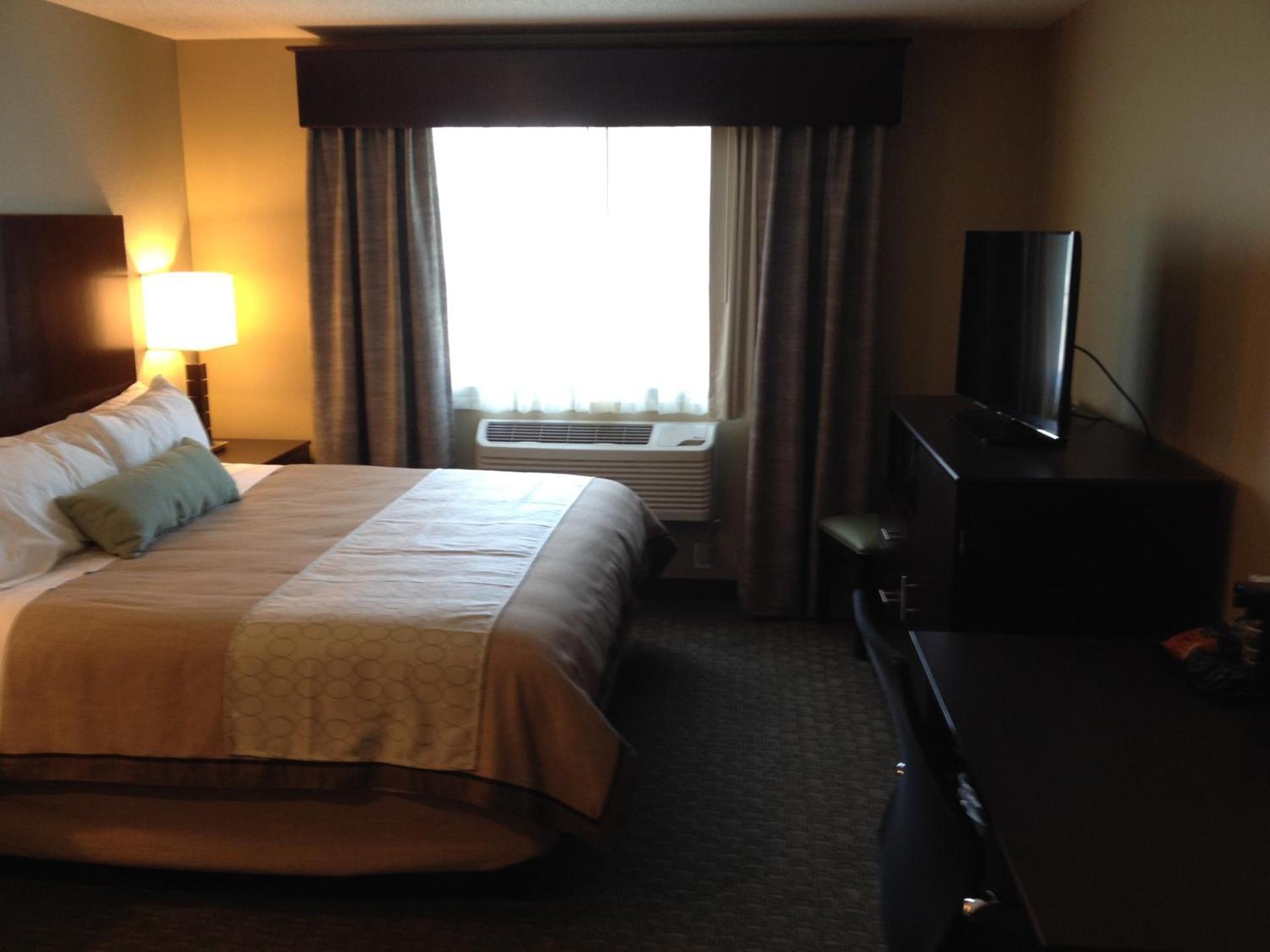 GrandStay Hotel & Suites - Glenwood photo 13