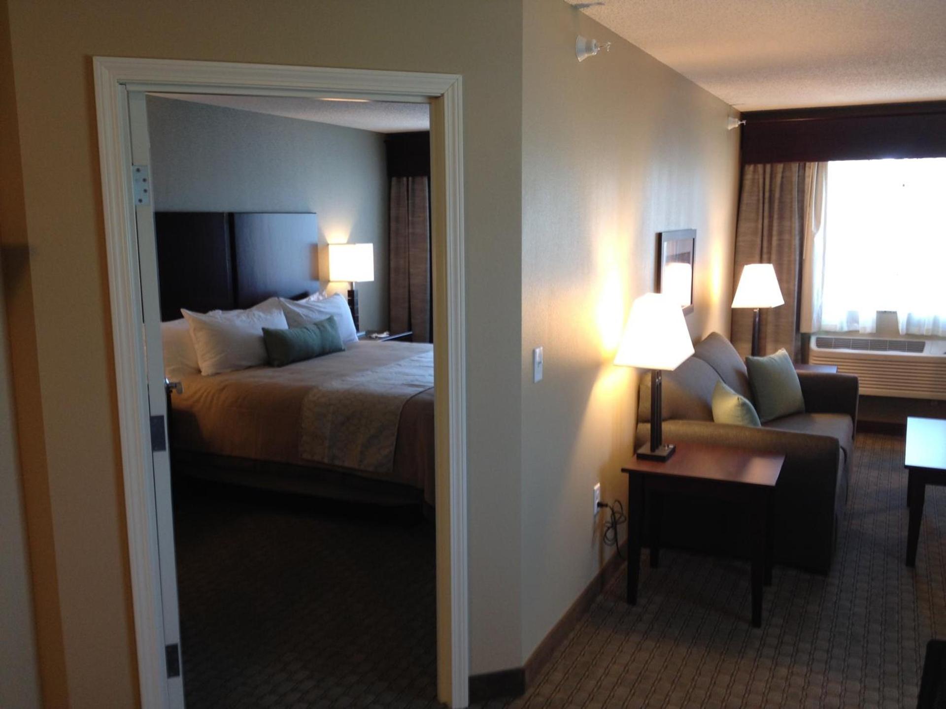 GrandStay Hotel & Suites - Glenwood photo 19