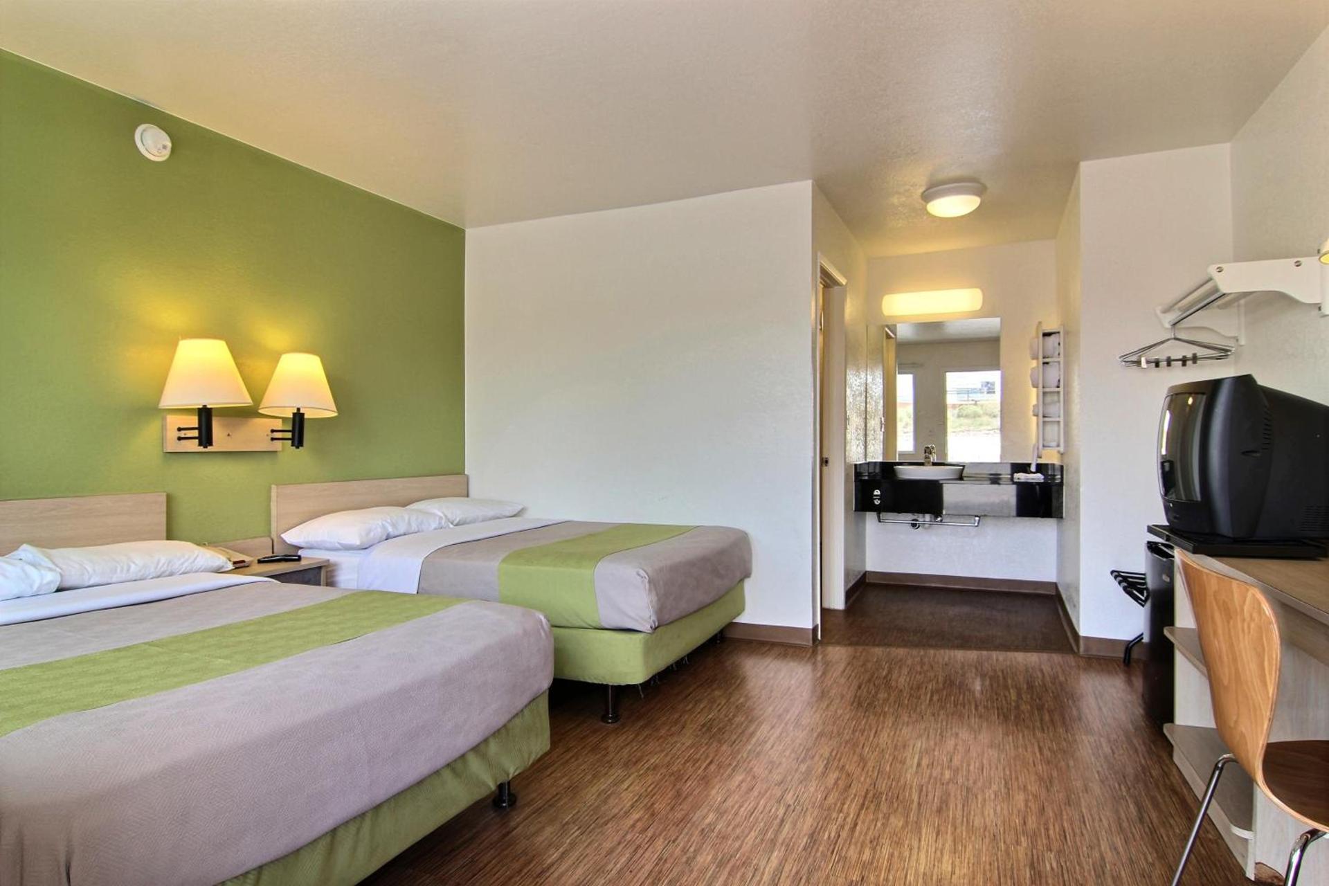 Motel 6-Albuquerque, NM - Midtown photo 52