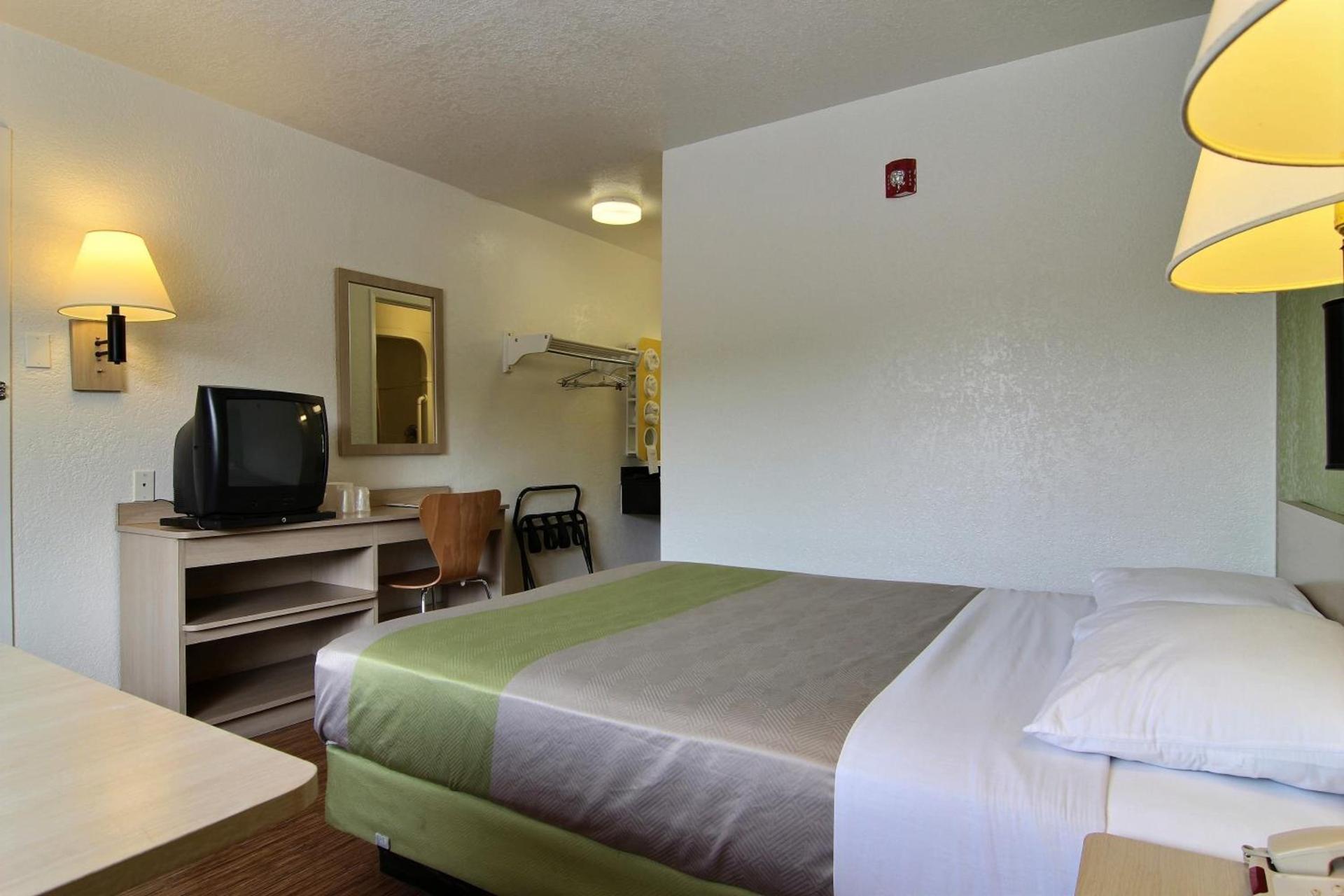 Motel 6-Albuquerque, NM - Midtown photo 40