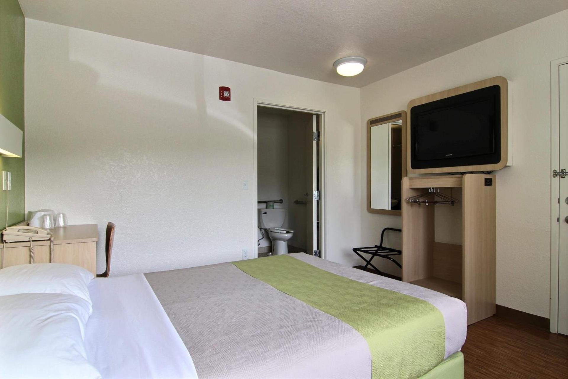 Motel 6-Albuquerque, NM - Midtown photo 39