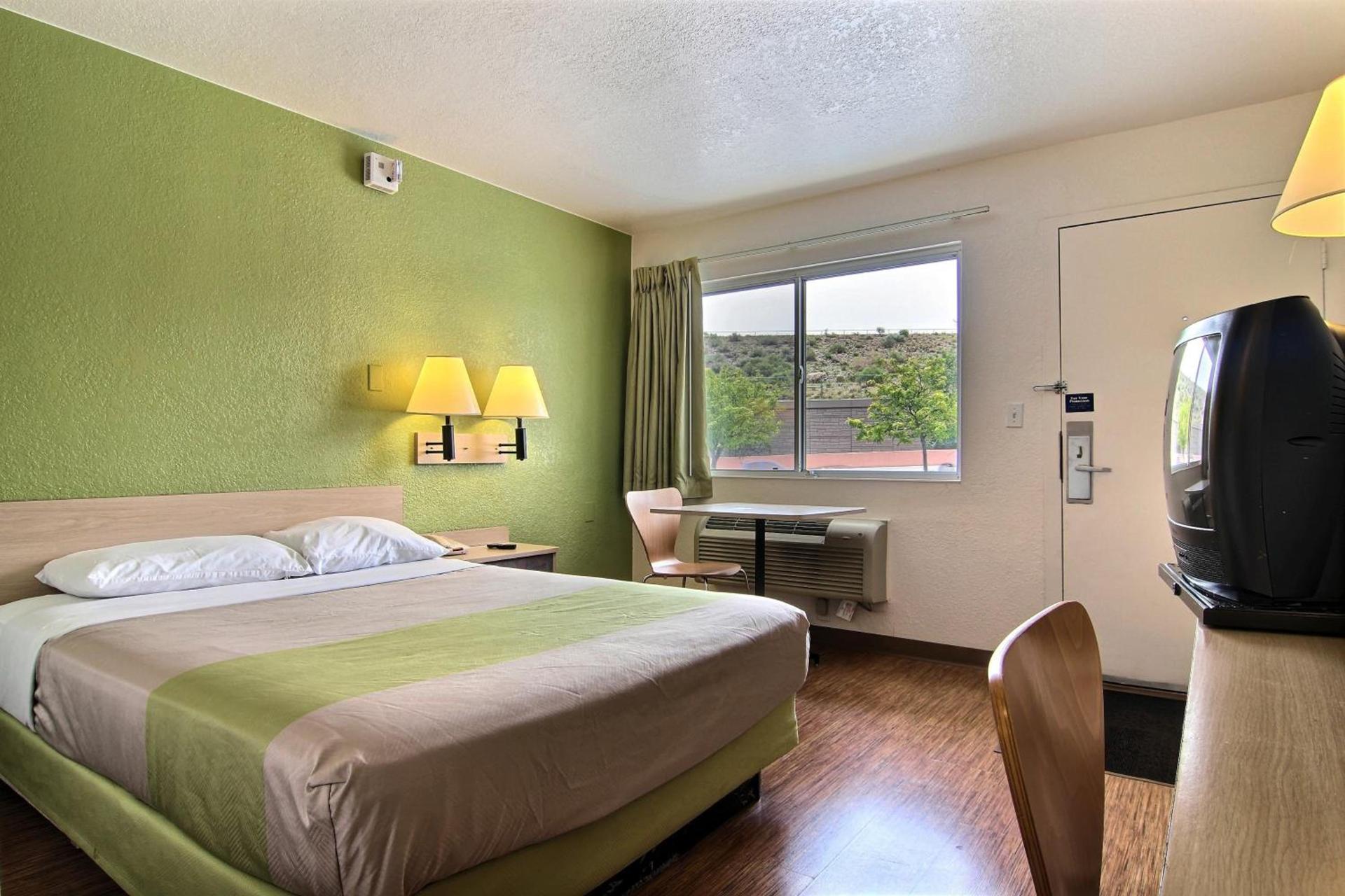 Motel 6-Albuquerque, NM - Midtown photo 35