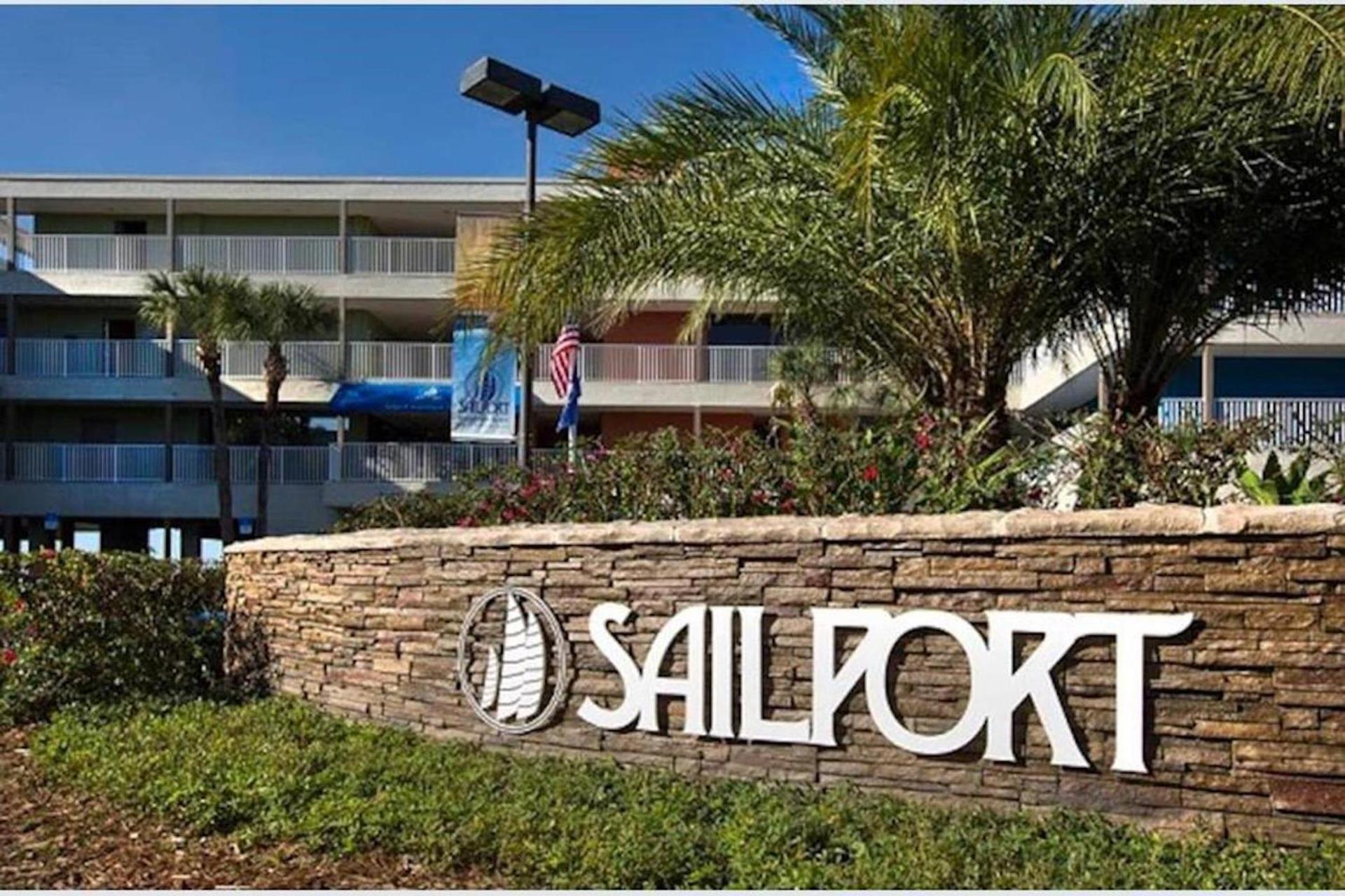 2 Bed Condo with Balcony Facing Pool and Sunsets! photo 9