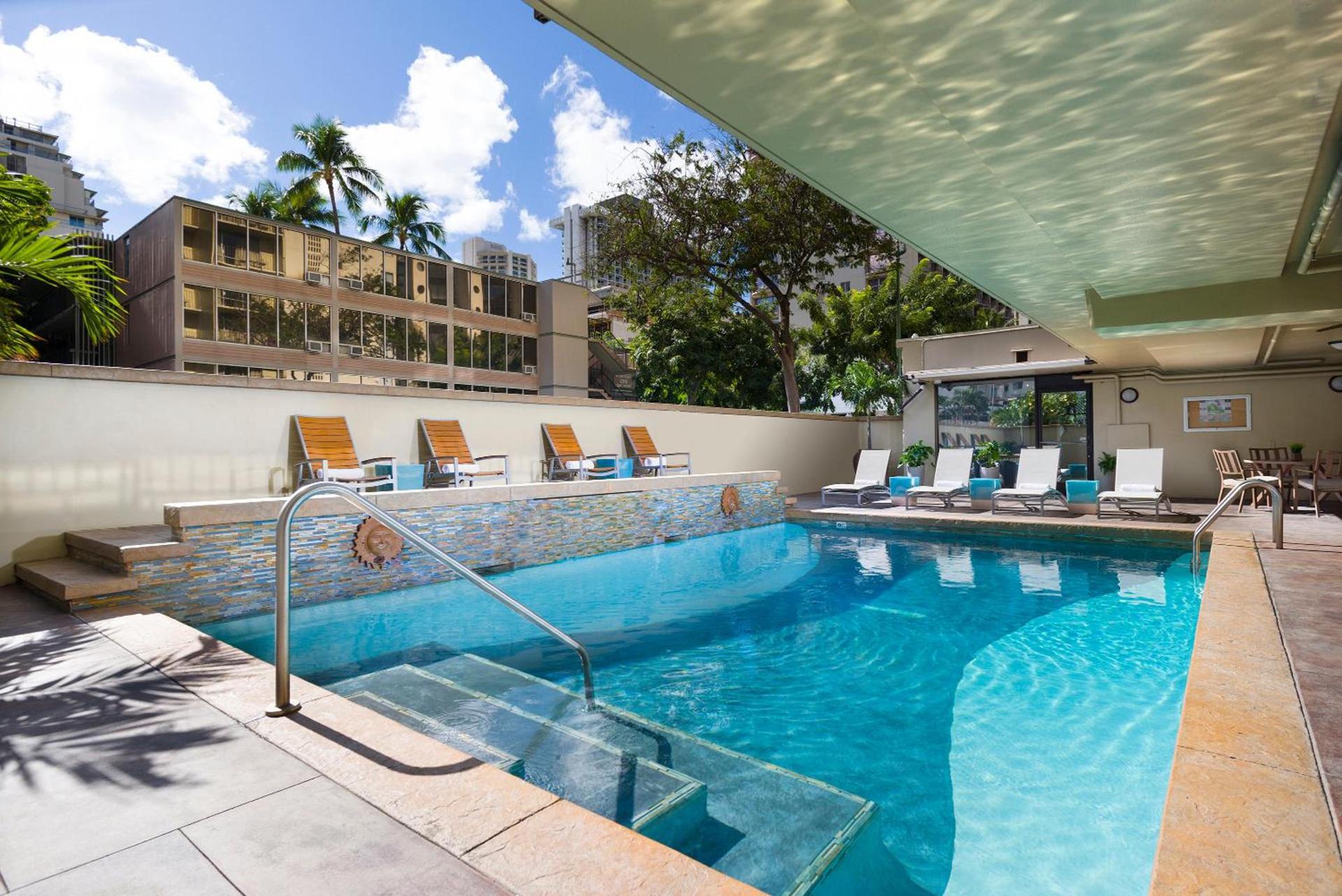 Ohia Waikiki Studio Suites photo 2