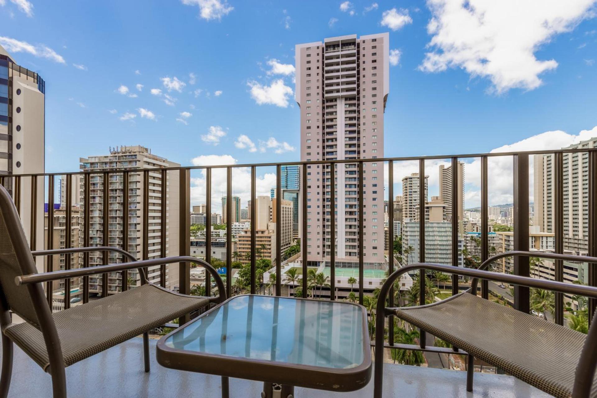 Ohia Waikiki Studio Suites photo 6