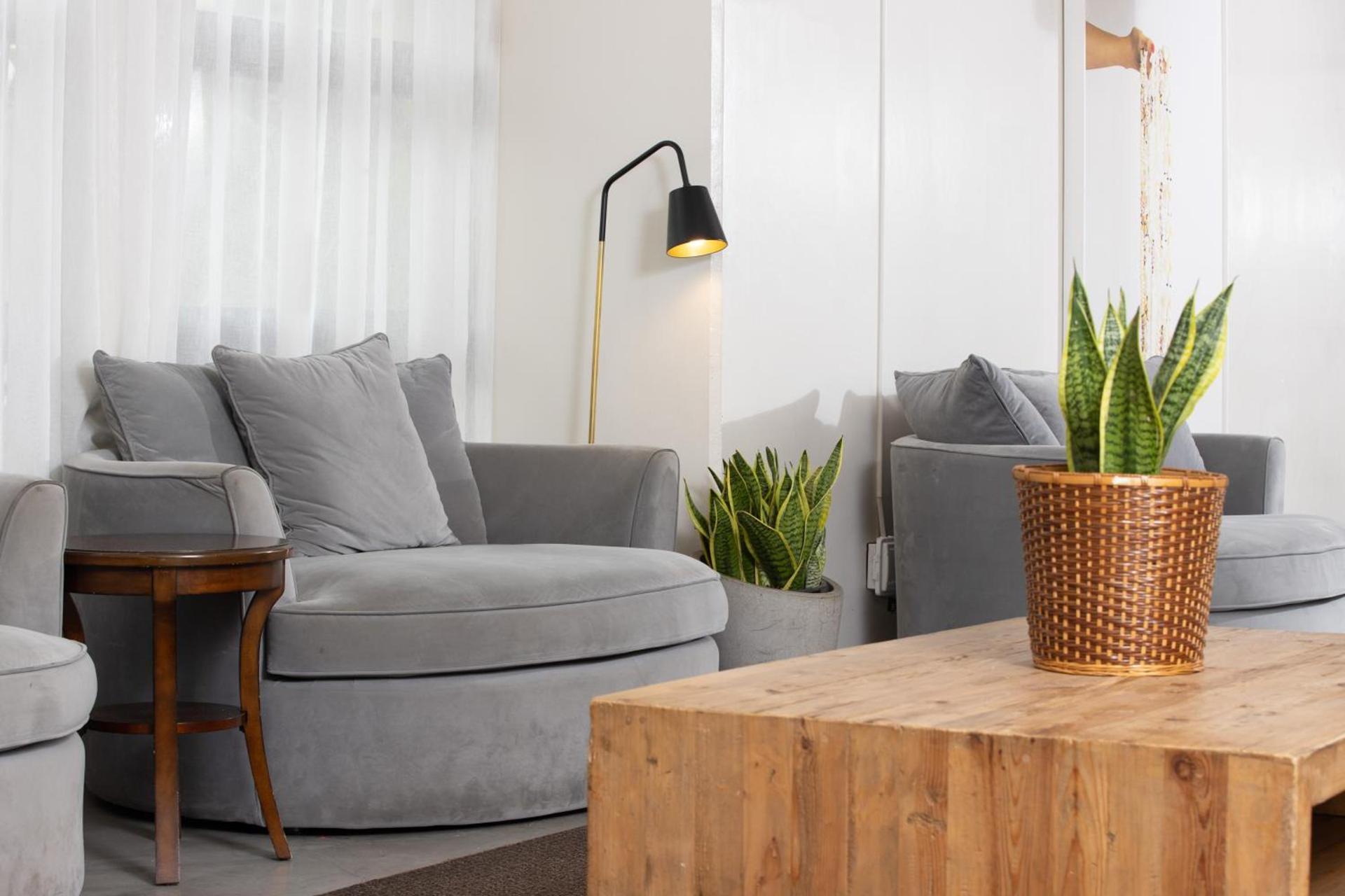 Ohia Waikiki Studio Suites photo 10