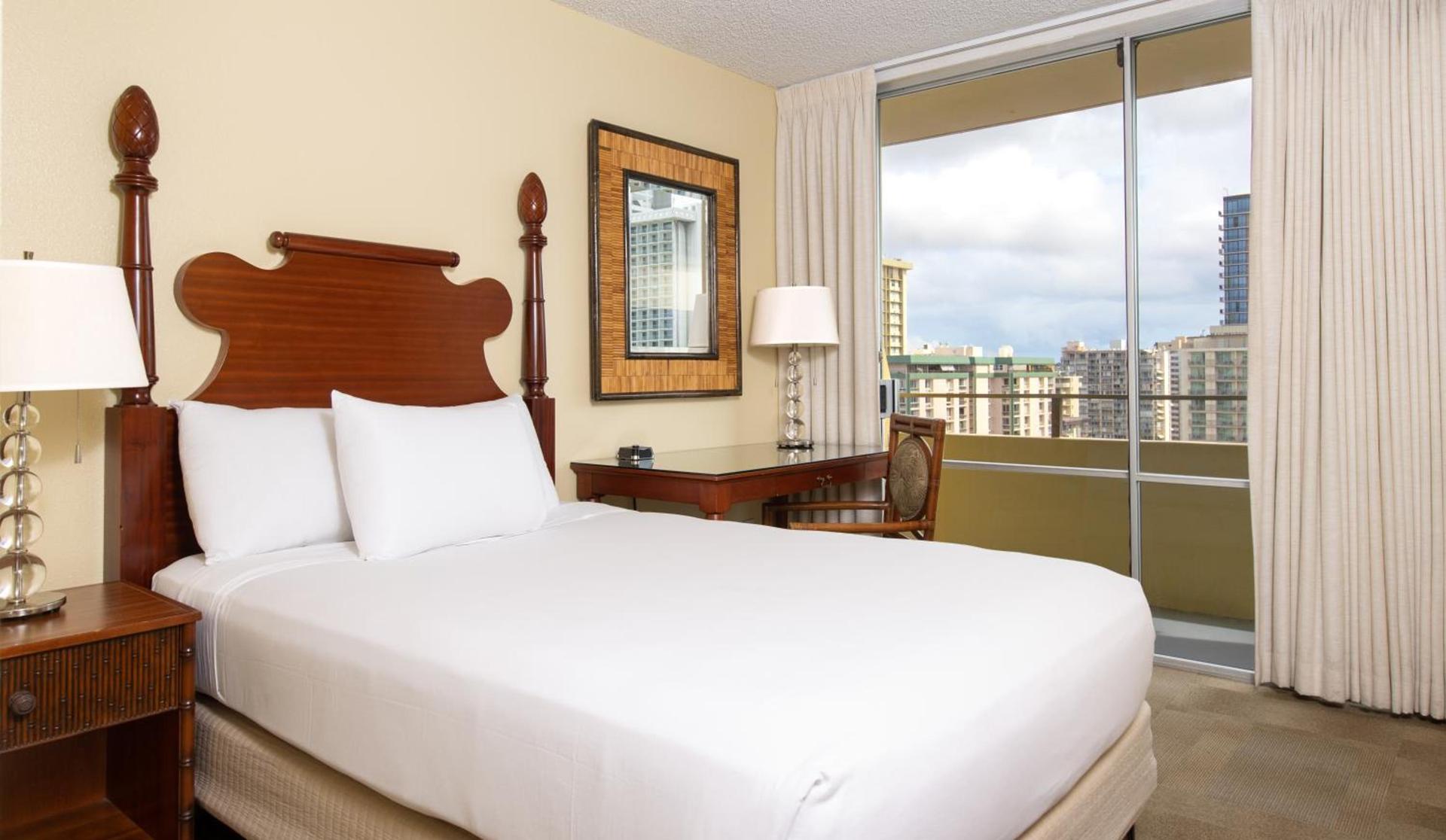 Ohia Waikiki Studio Suites photo 12