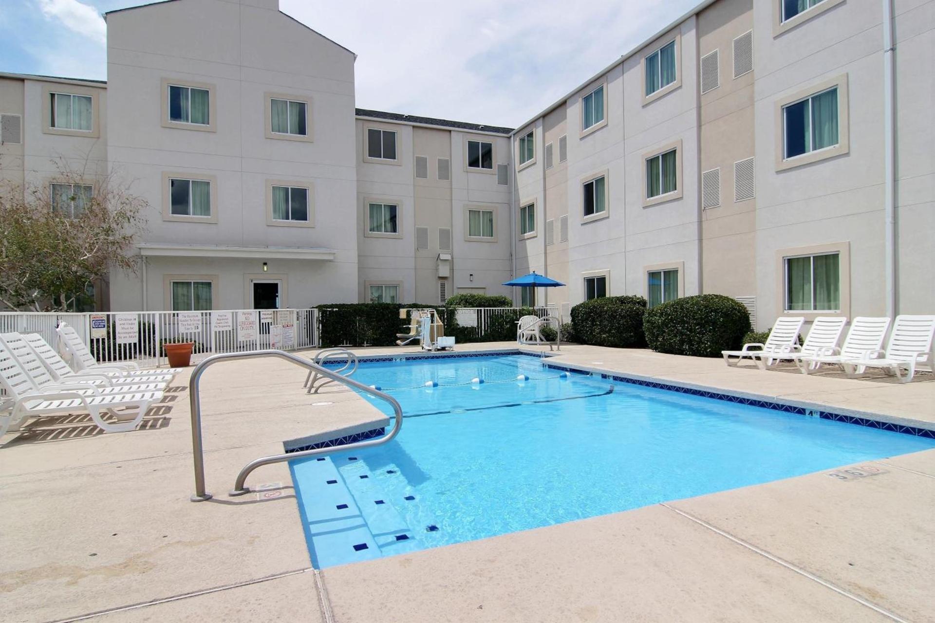 Motel 6-Albuquerque, NM - North photo 6
