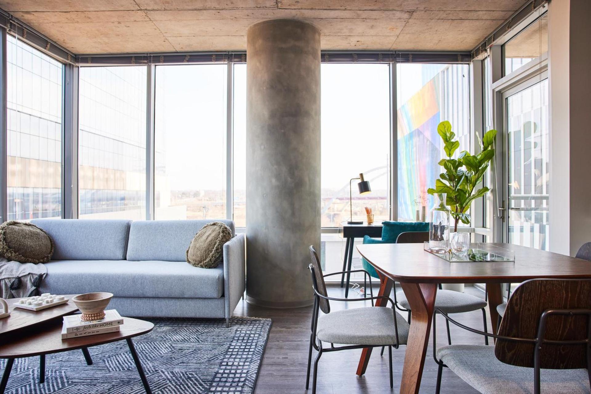 Placemakr Premier SoBro photo 15