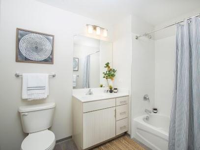 Placemakr Premier SoBro photo 17