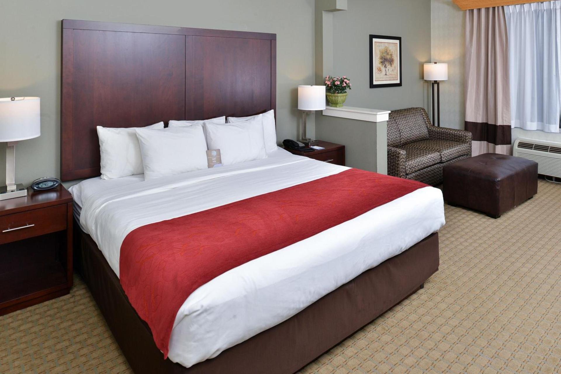 Comfort Suites Airport Tukwila Seattle photo 40