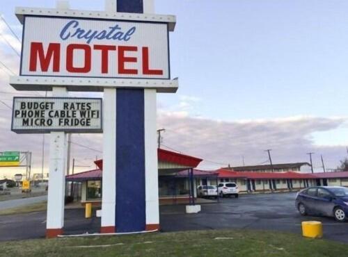 CRYSTAL MOTEL photo 1