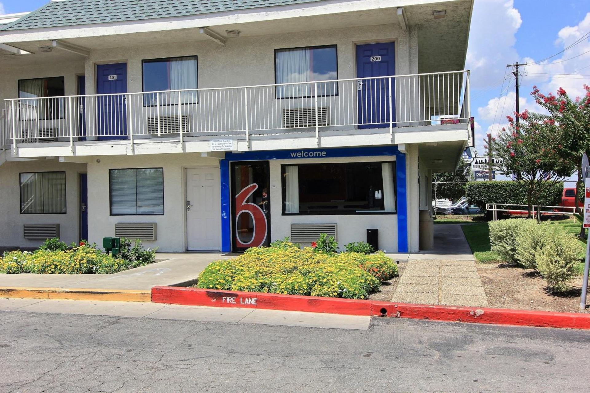 Motel 6-Austin, TX - North Central photo 38