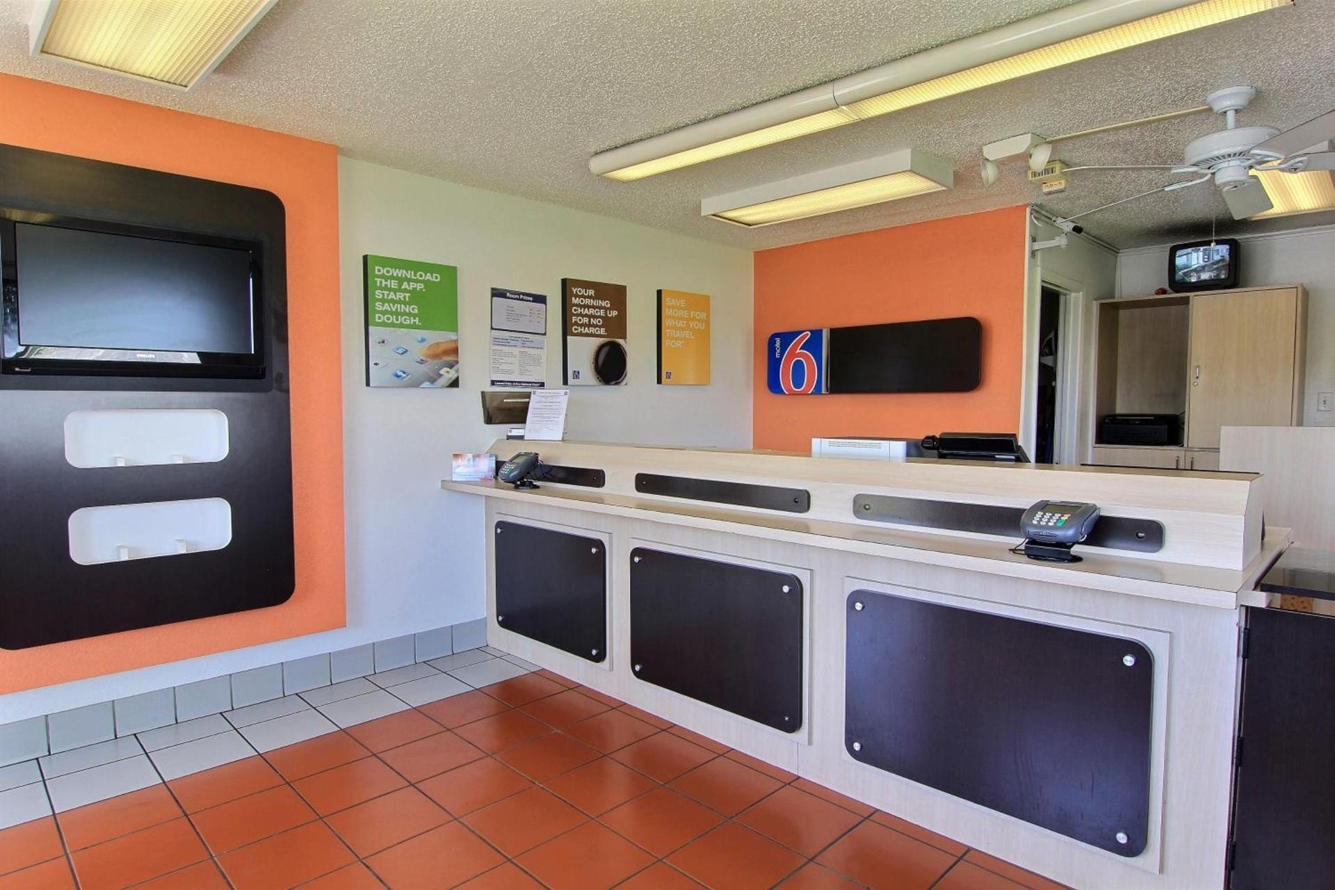 Motel 6-Austin, TX - North Central photo 44