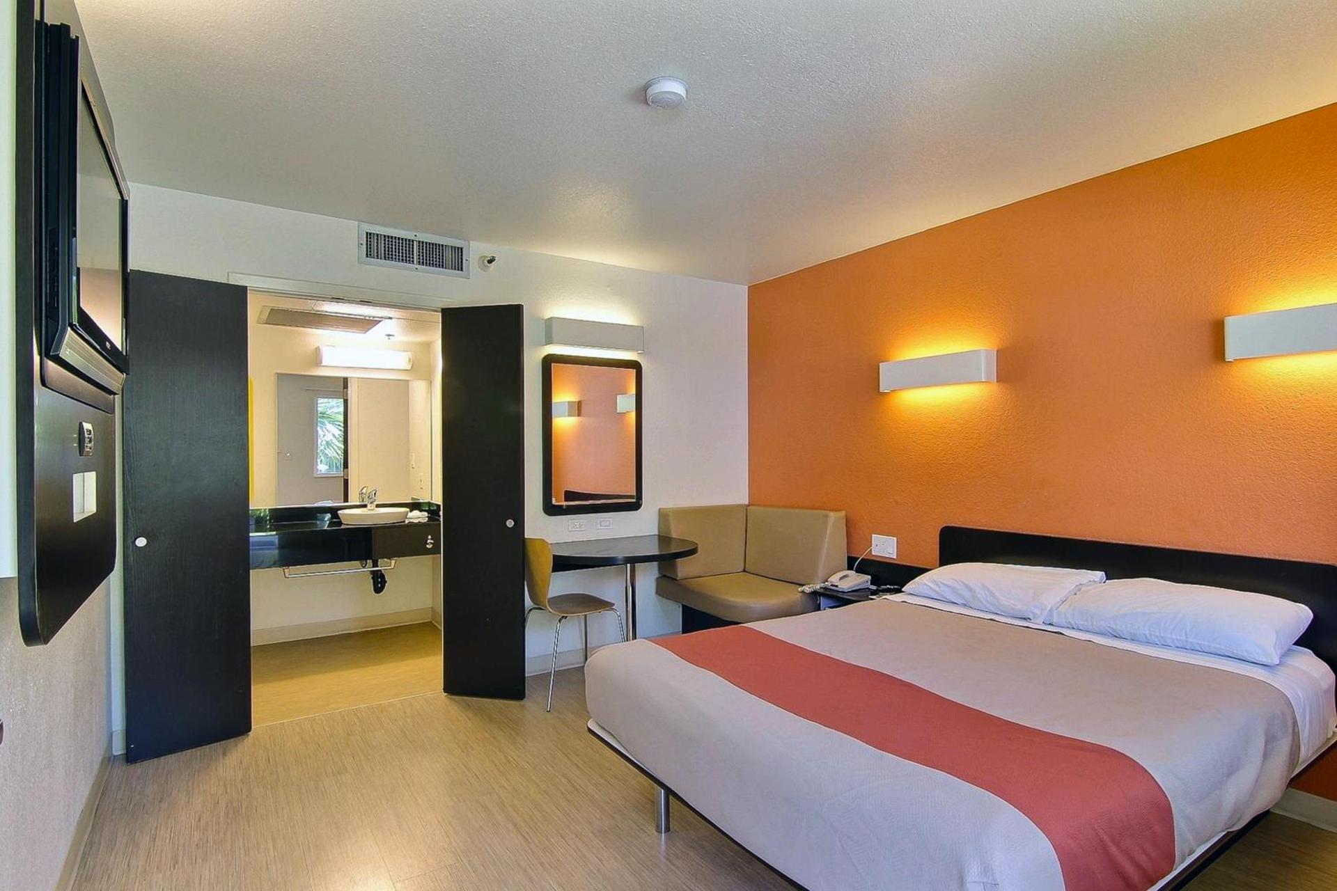 Motel 6-Carpinteria, CA - Santa Barbara - South photo 35