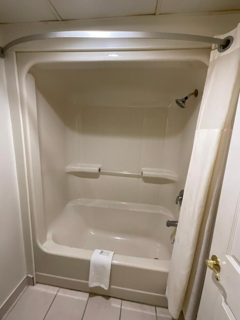Atlantic Inn photo 31
