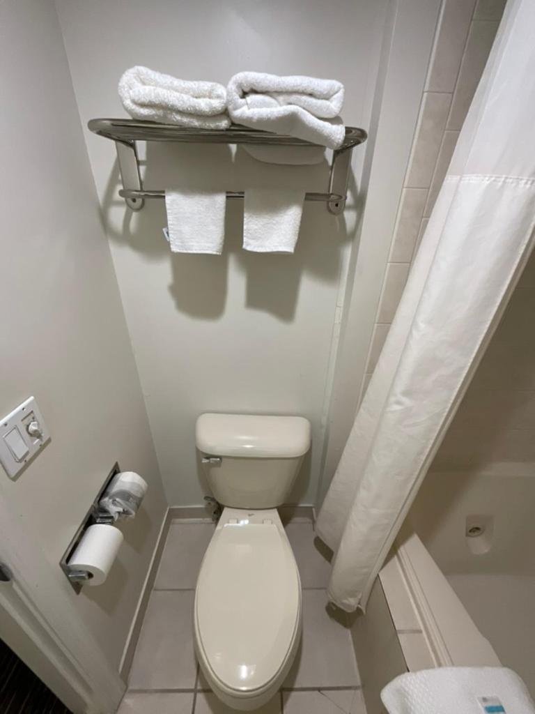 Atlantic Inn photo 15