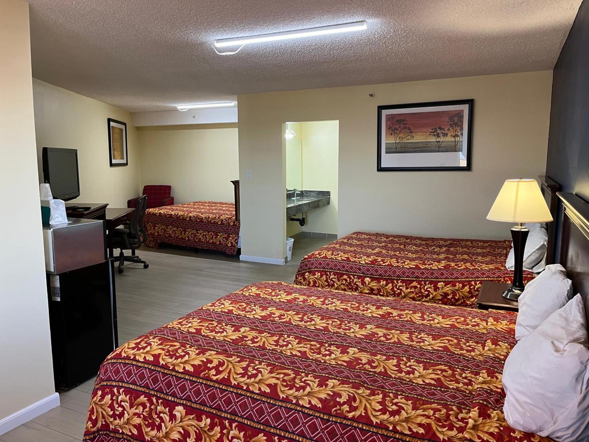 Royal Lodge photo 34