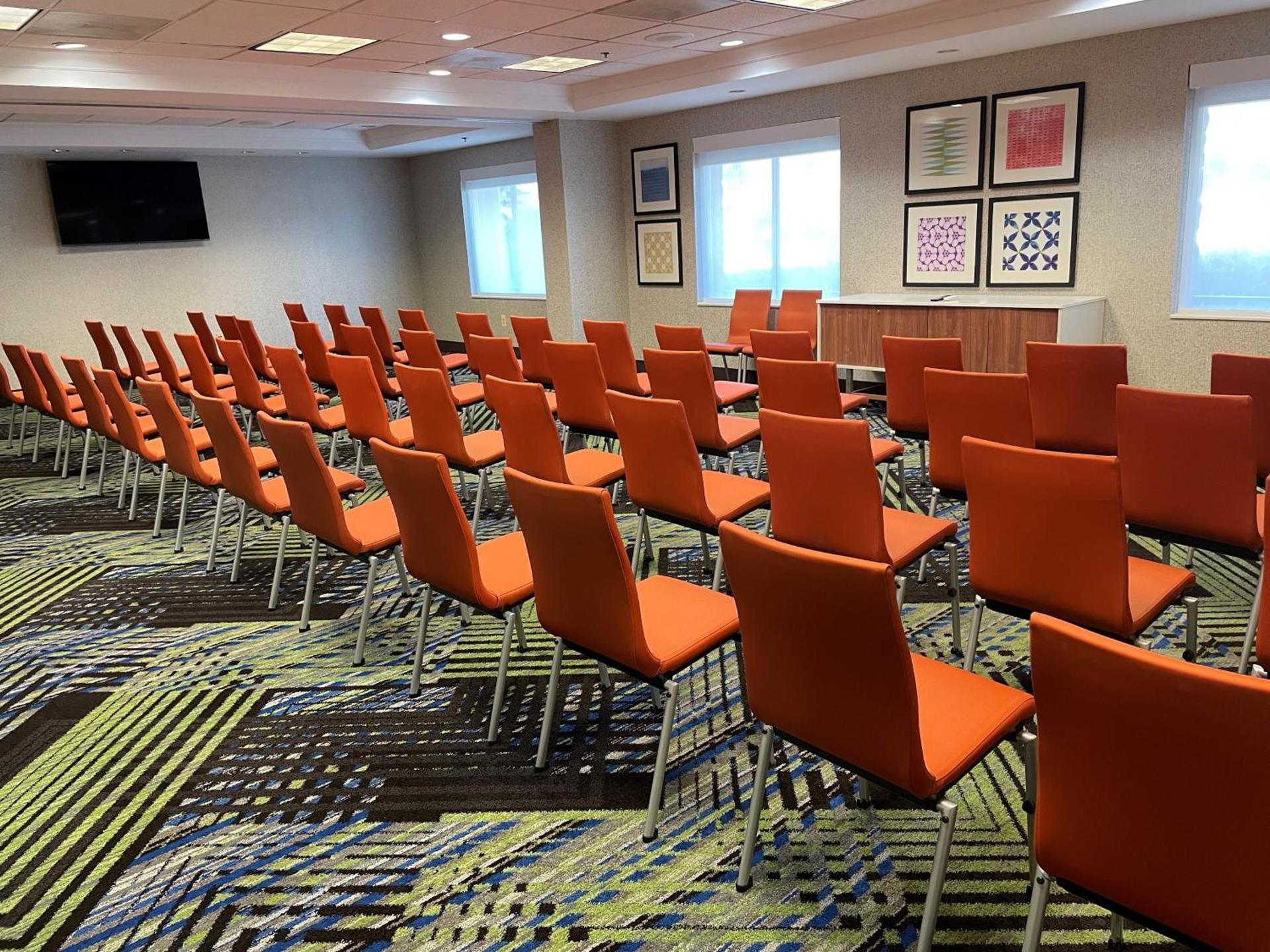 Holiday Inn Express Hotel & Suites Bluffton at Hilton Head Area by IHG photo 19