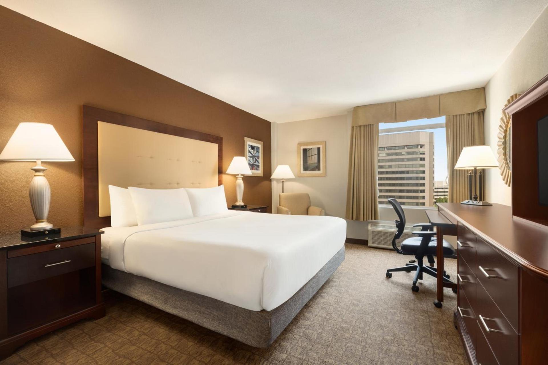 Crowne Plaza Crystal City-Washington, D.C. by IHG photo 45