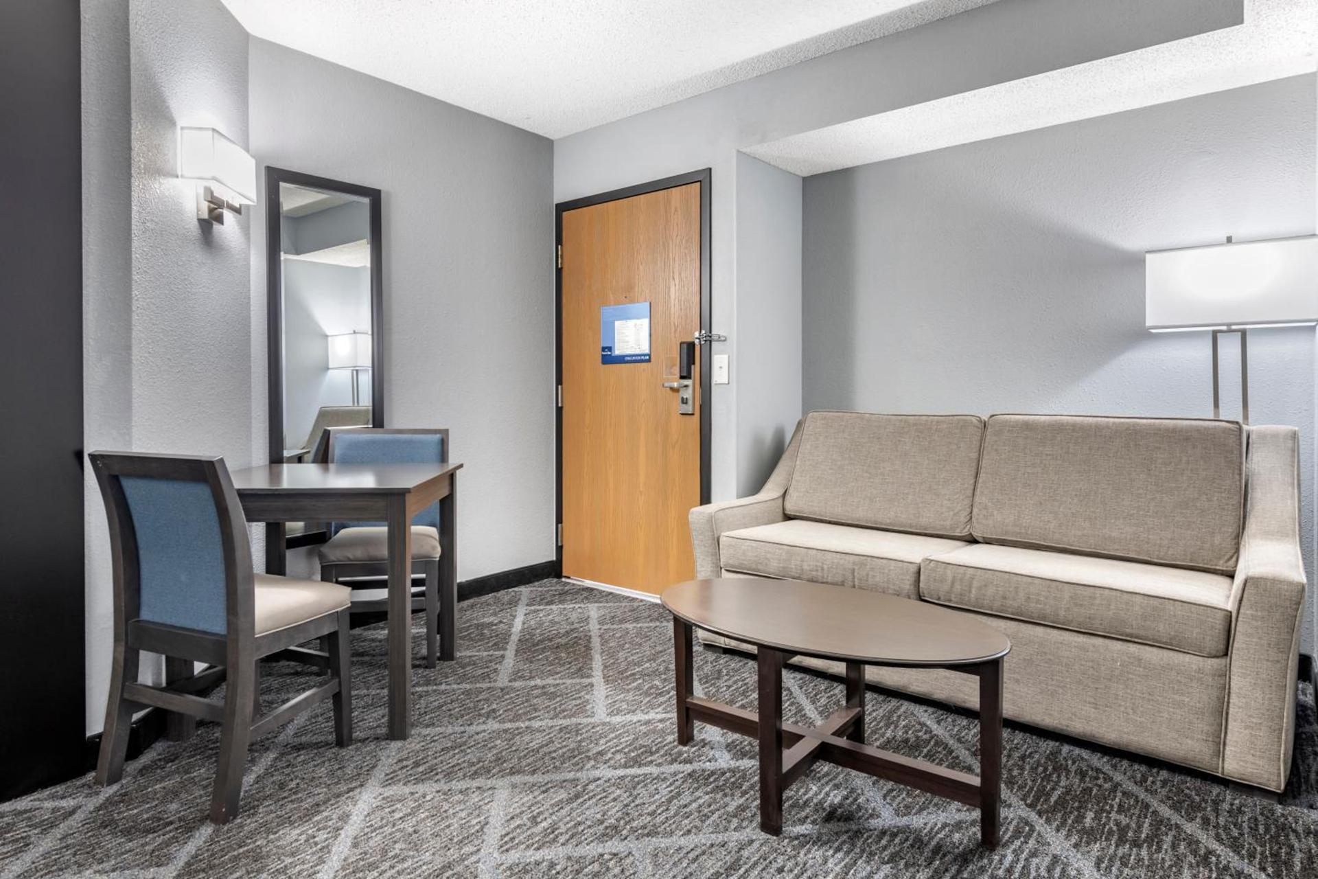 Best Western Bloomington Edina - Minneapolis photo 19