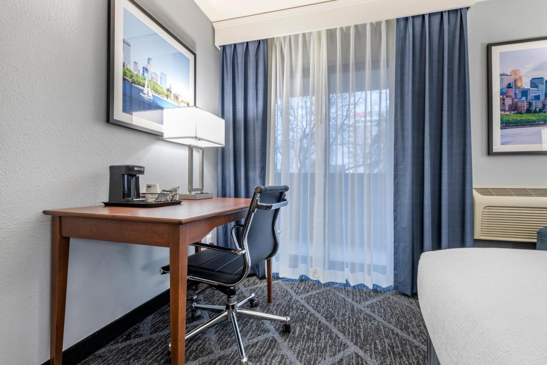 Best Western Bloomington Edina - Minneapolis photo 21