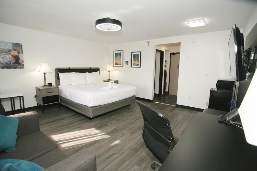 La Quinta by Wyndham Des Moines West Clive photo 62