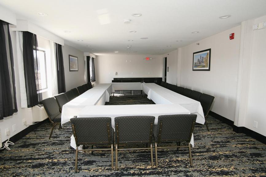 La Quinta by Wyndham Des Moines West Clive photo 64