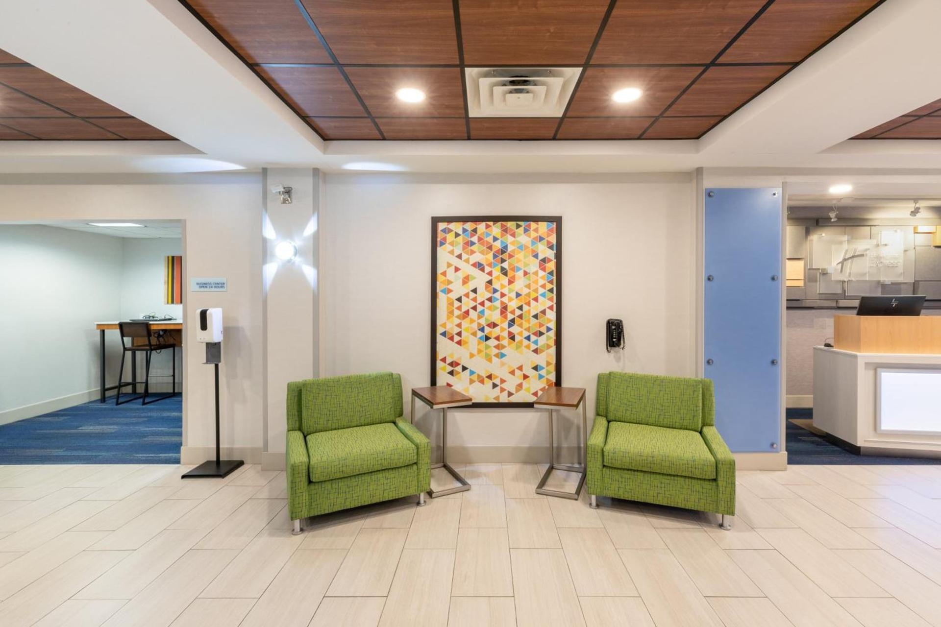 Holiday Inn Express Minden by IHG photo 16