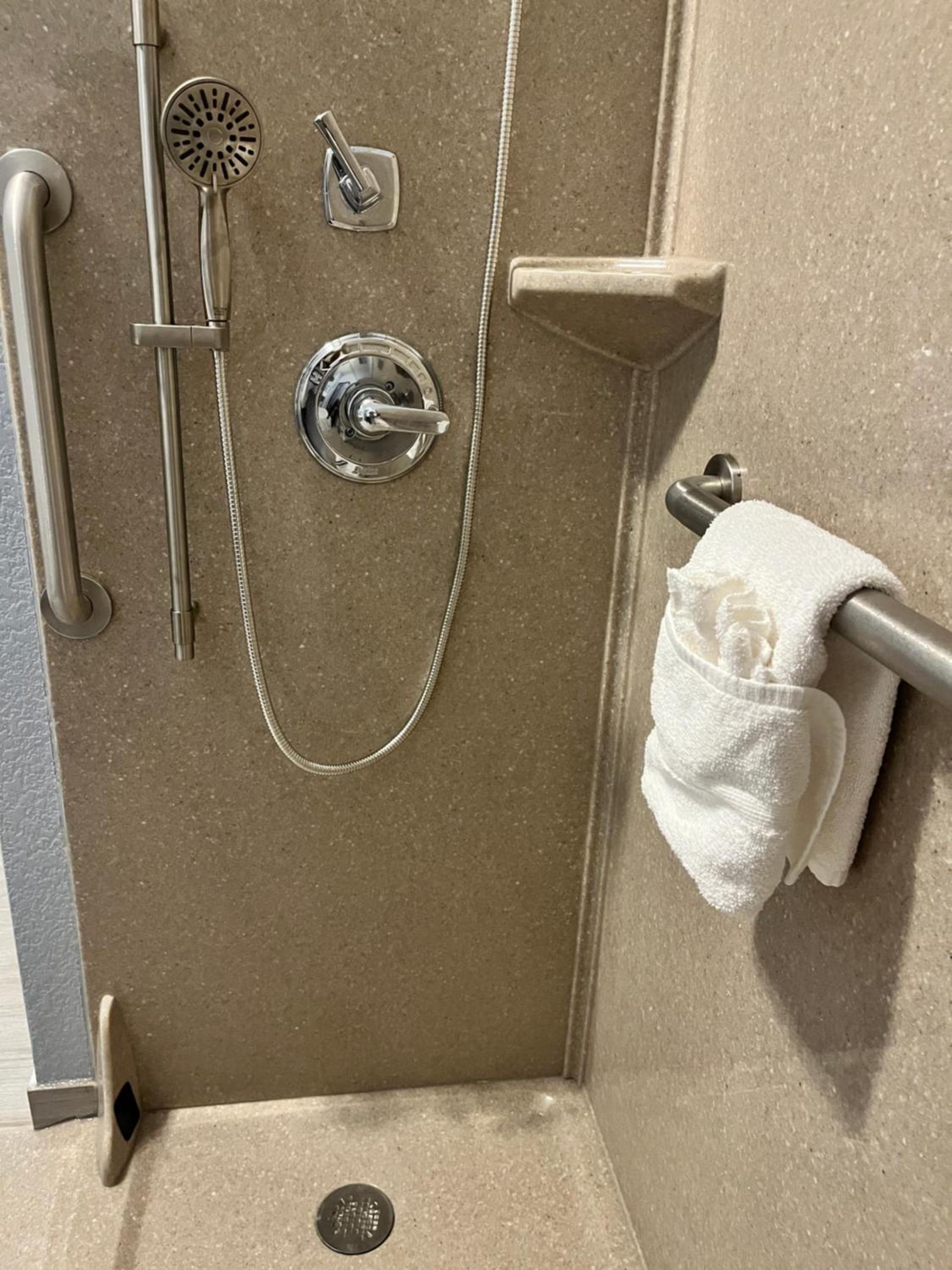 Garnett Hotel & RV Park photo 43