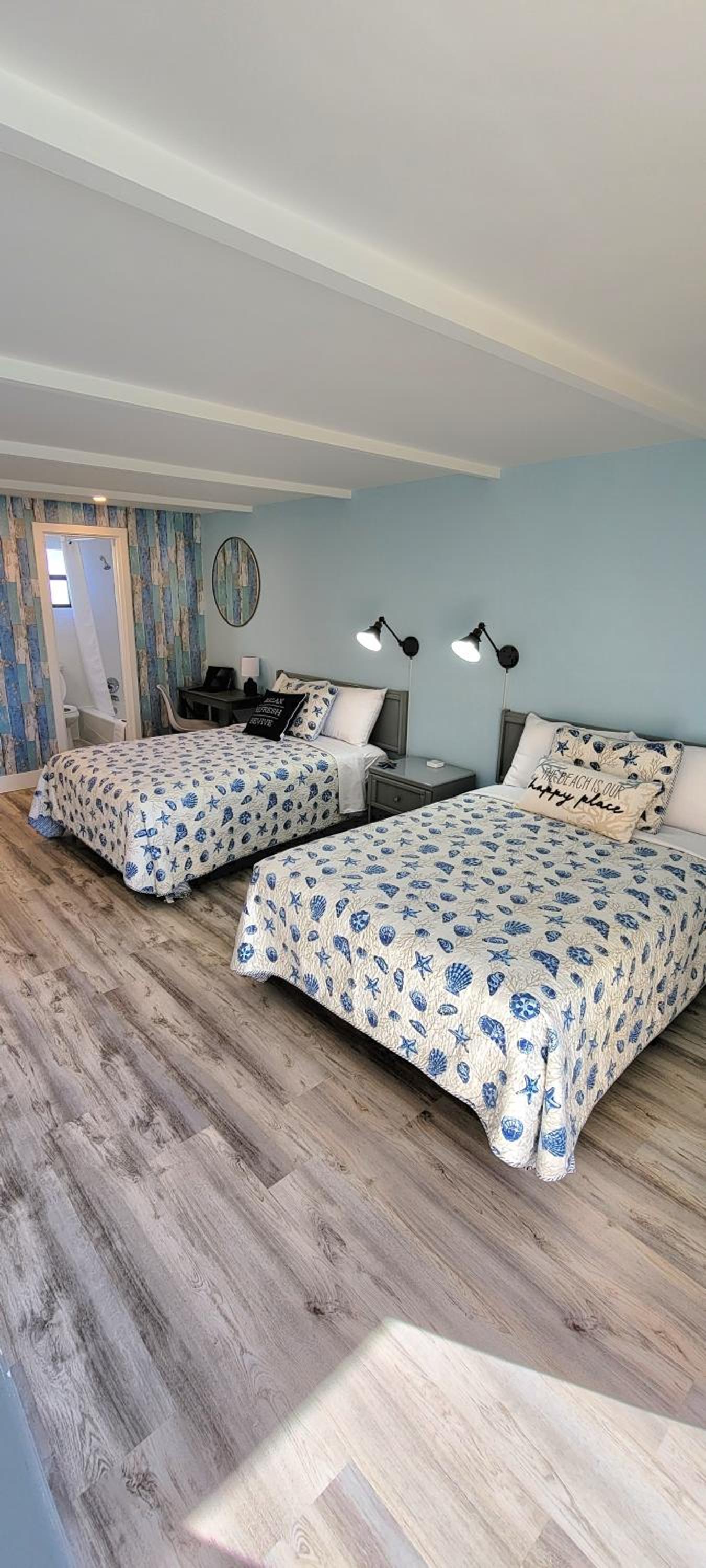Satellite Motel photo 48