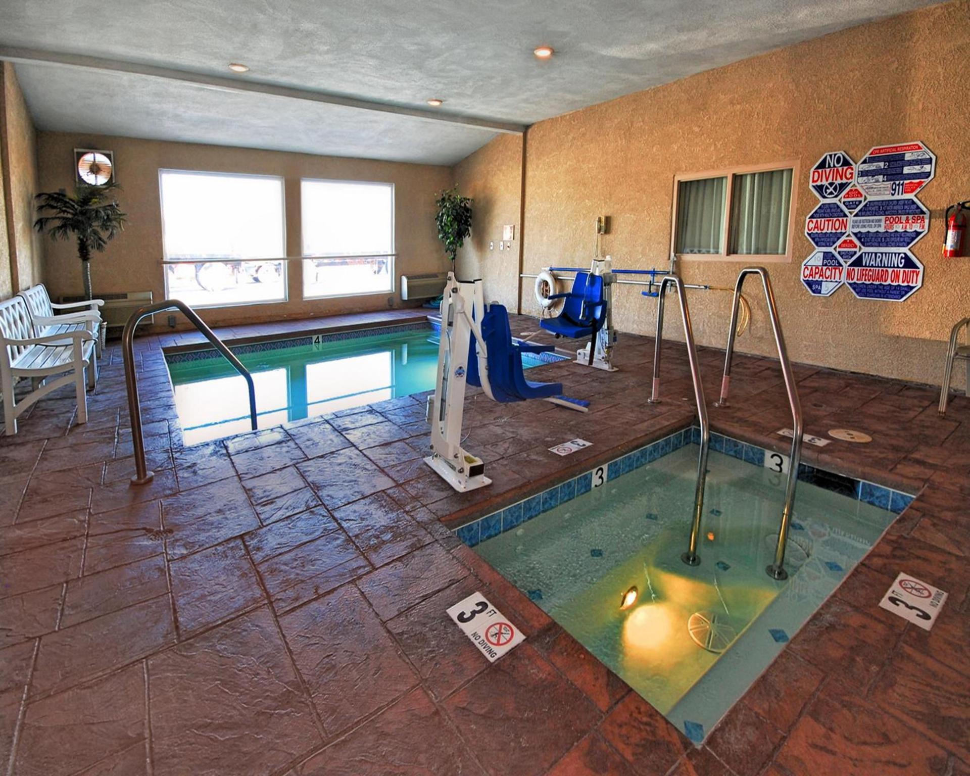 Americas Best Value Inn Westmorland photo 21