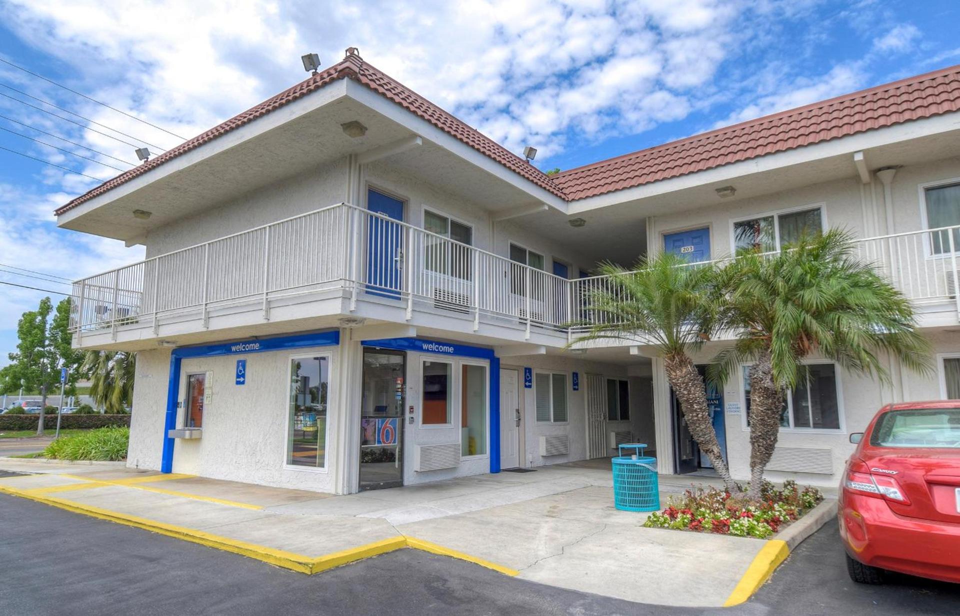 Motel 6-Costa Mesa, CA photo 15