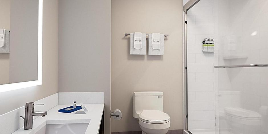 Holiday Inn Express - Gloucester by IHG photo 16