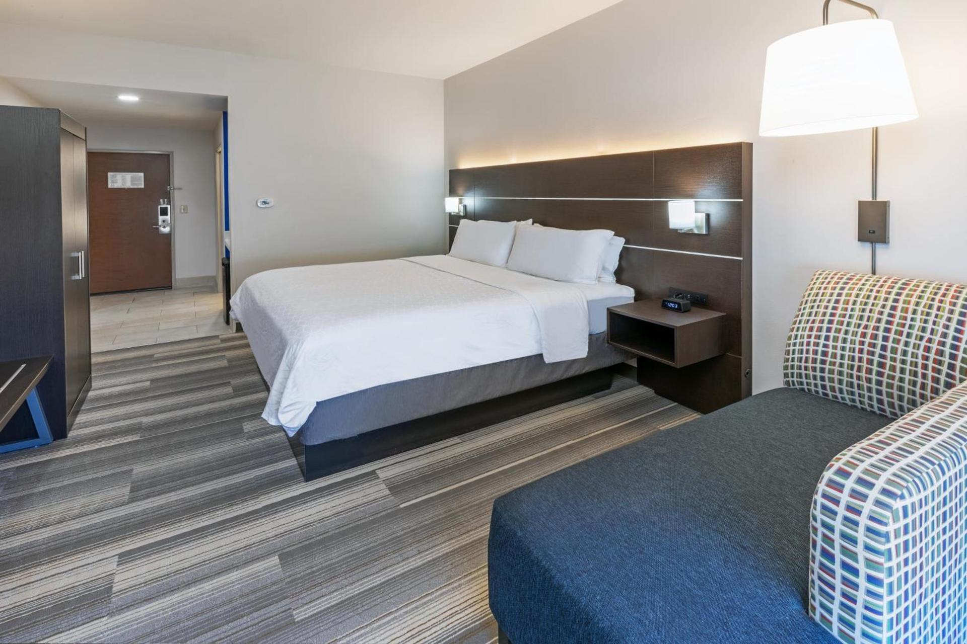 Holiday Inn Express Hotel & Suites Picayune by IHG photo 58