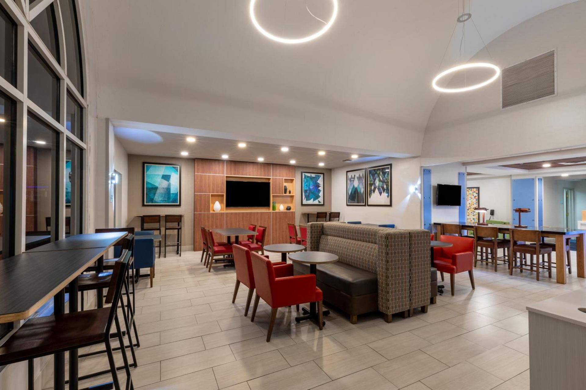 Holiday Inn Express Minden by IHG photo 27