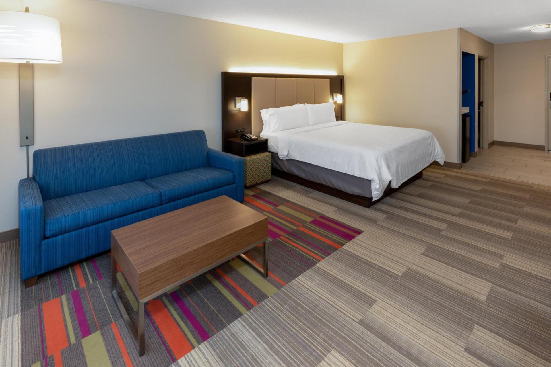 Holiday Inn Express Minden by IHG photo 26