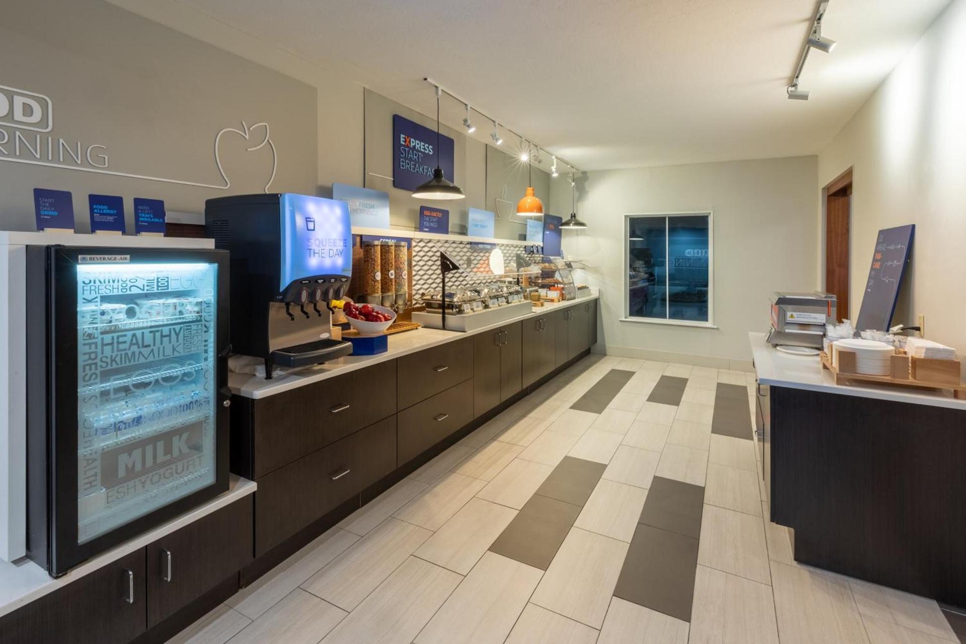 Holiday Inn Express Minden by IHG photo 32