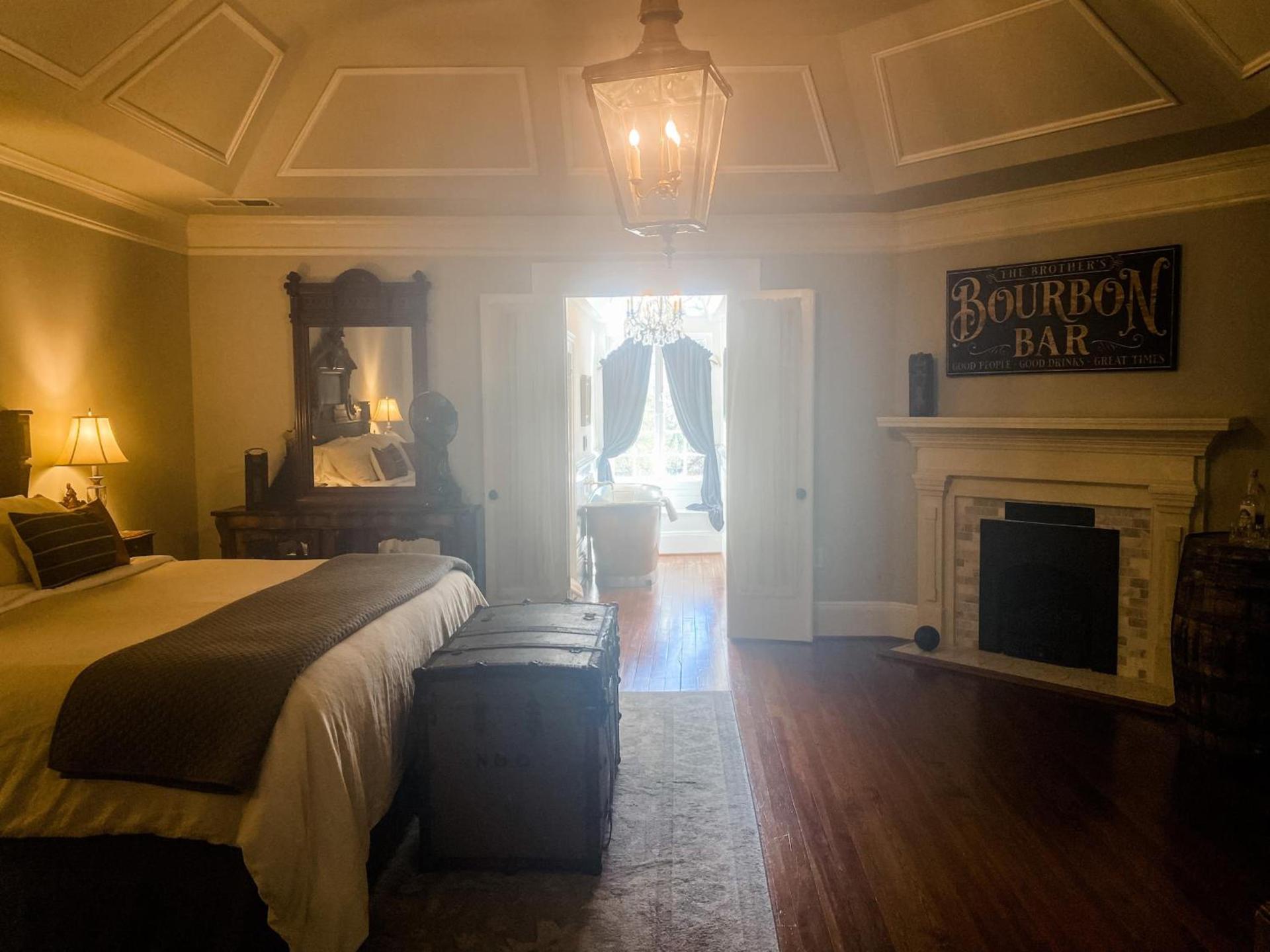 The Twelve Oaks Bed & Breakfast photo 3