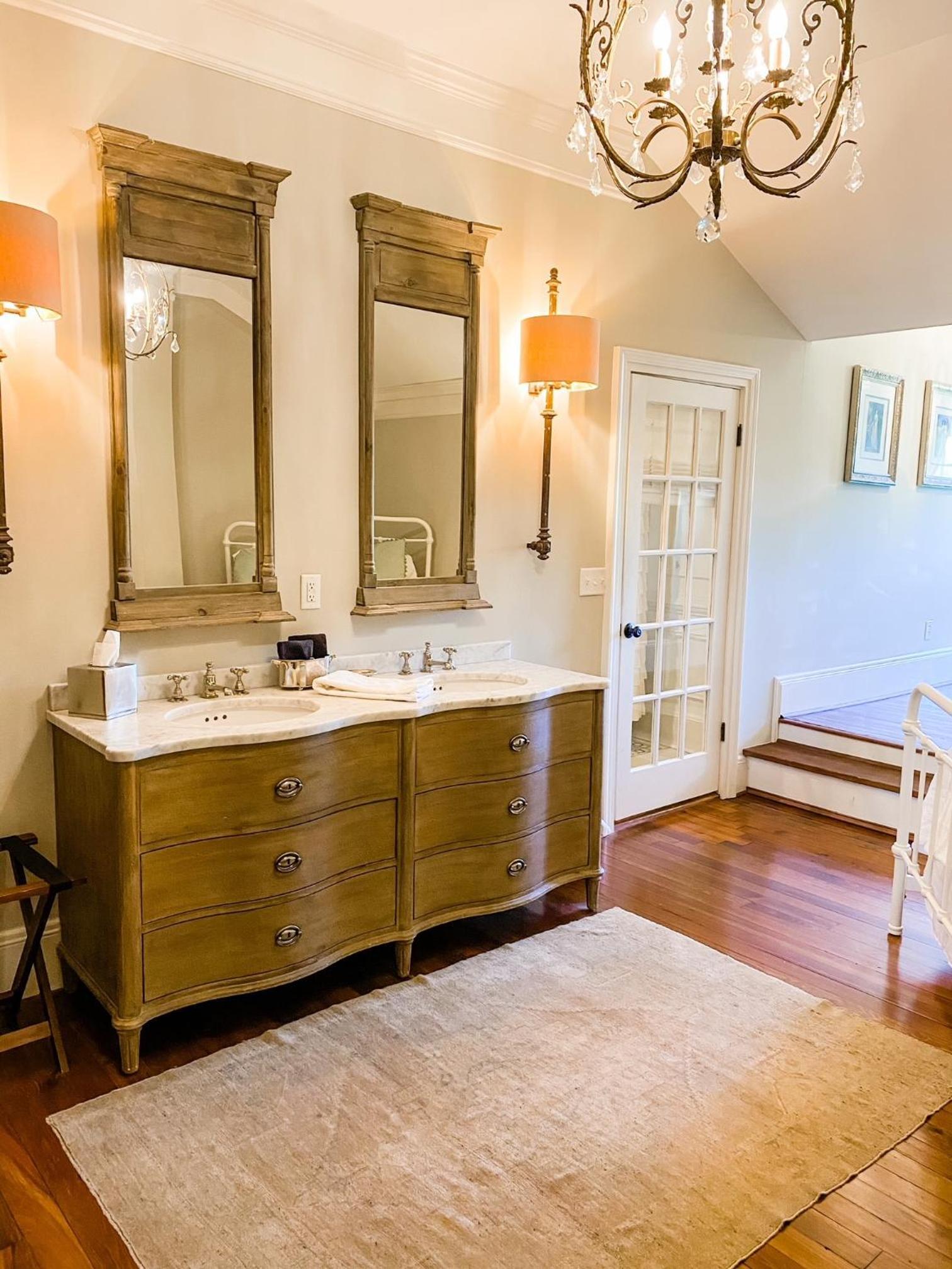 The Twelve Oaks Bed & Breakfast photo 27