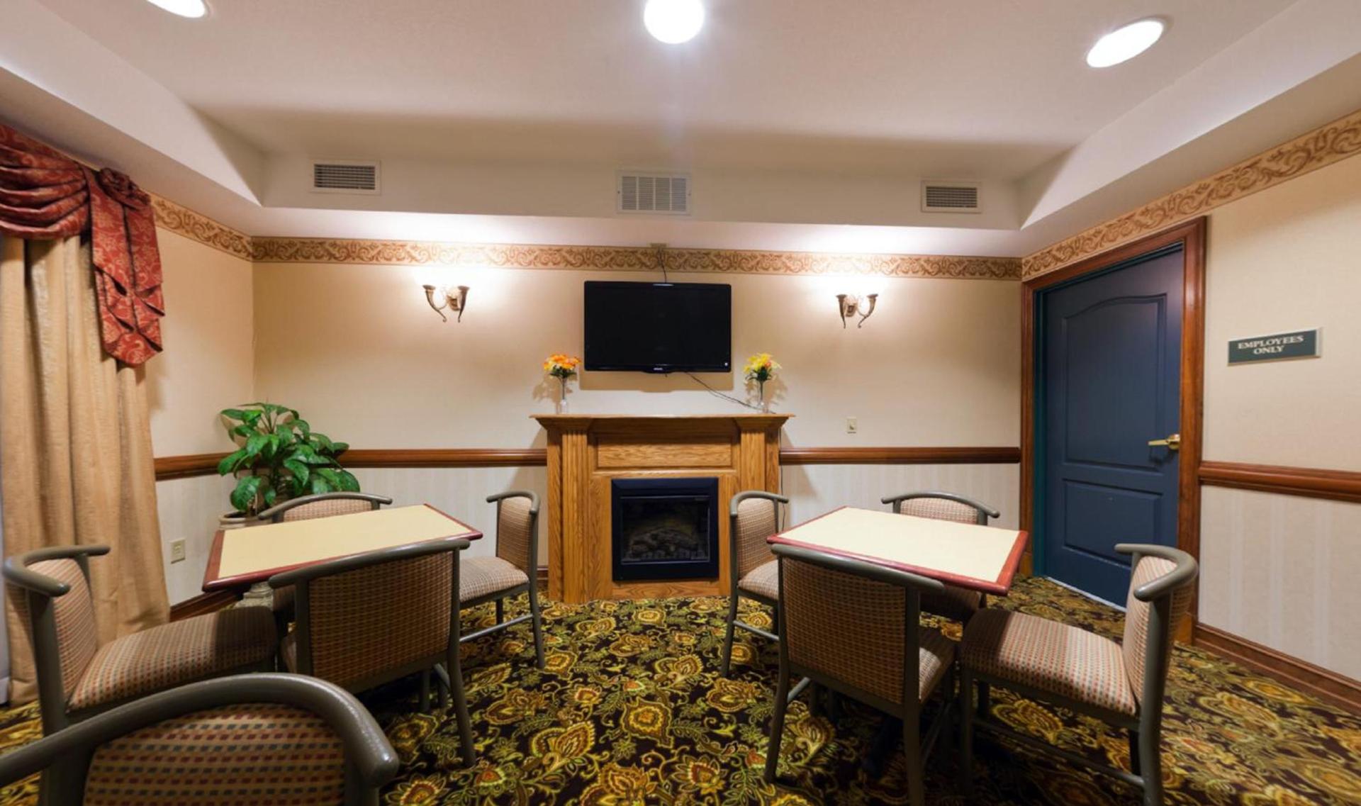 Wingate Suites By Wyndham Mansfield Ontario photo 15