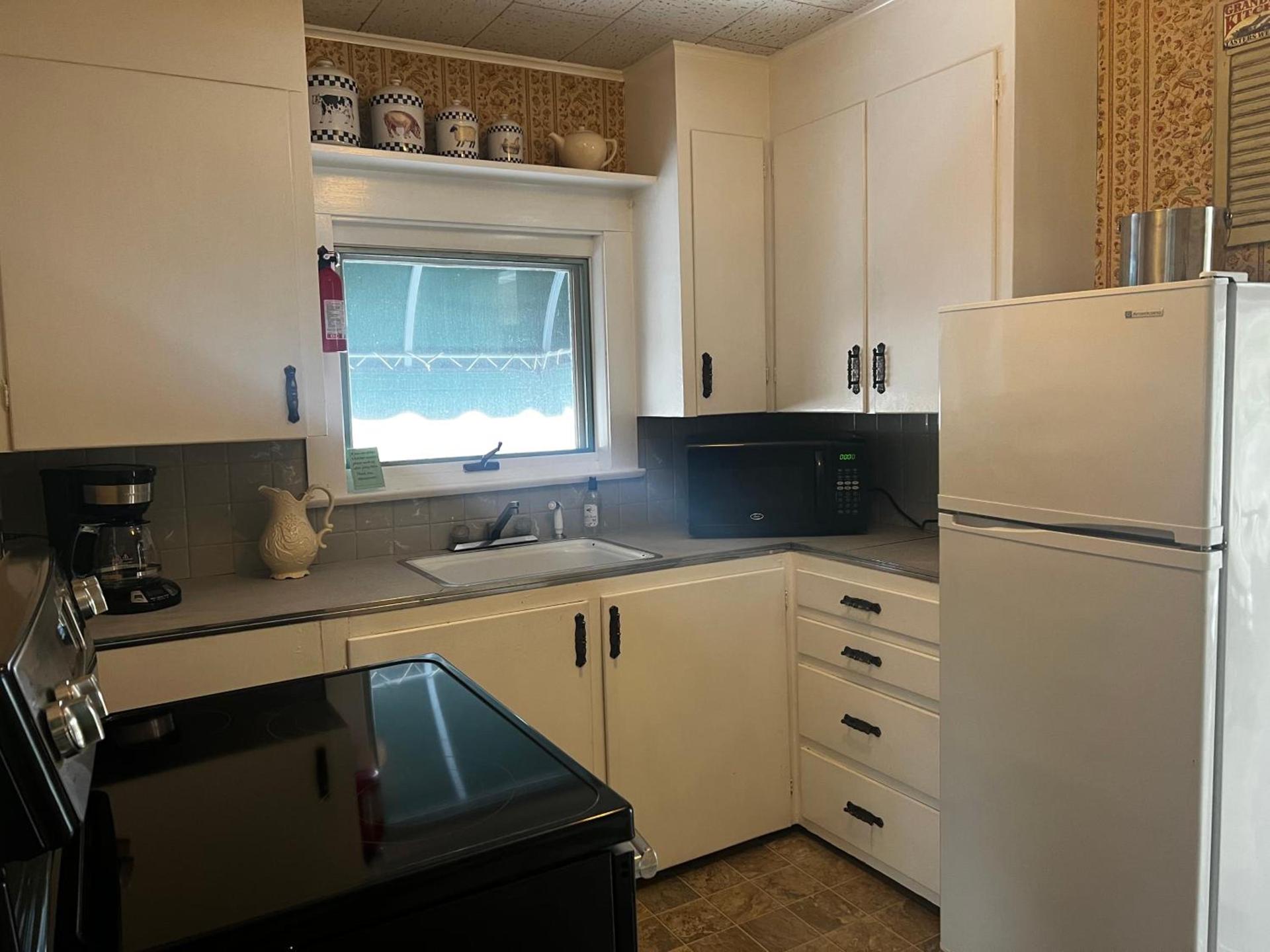 Claddagh Motel & Suites photo 53