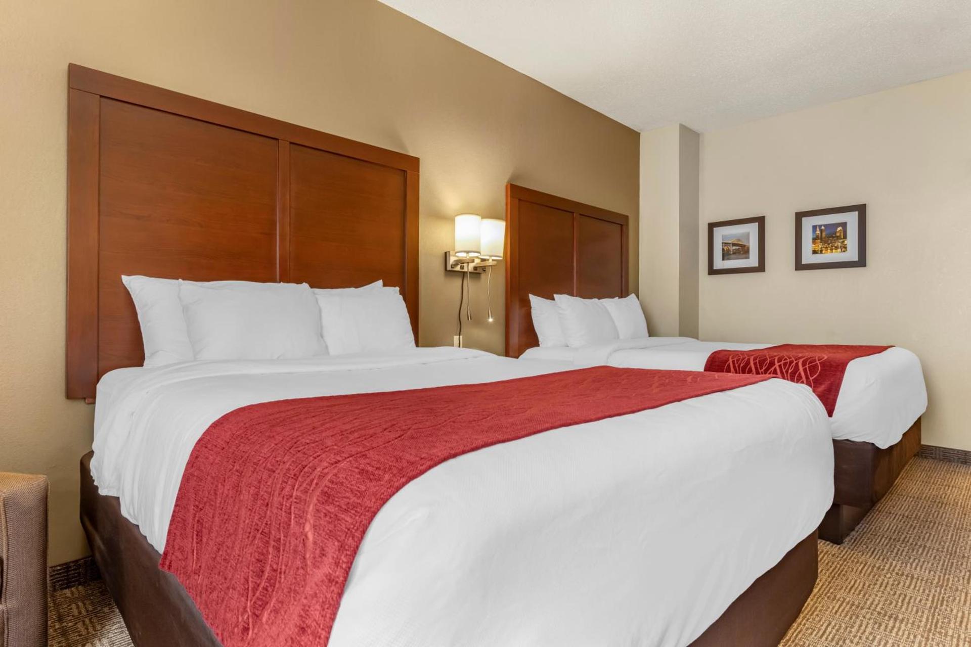 Comfort Inn & Suites Streetsboro - Kent photo 29