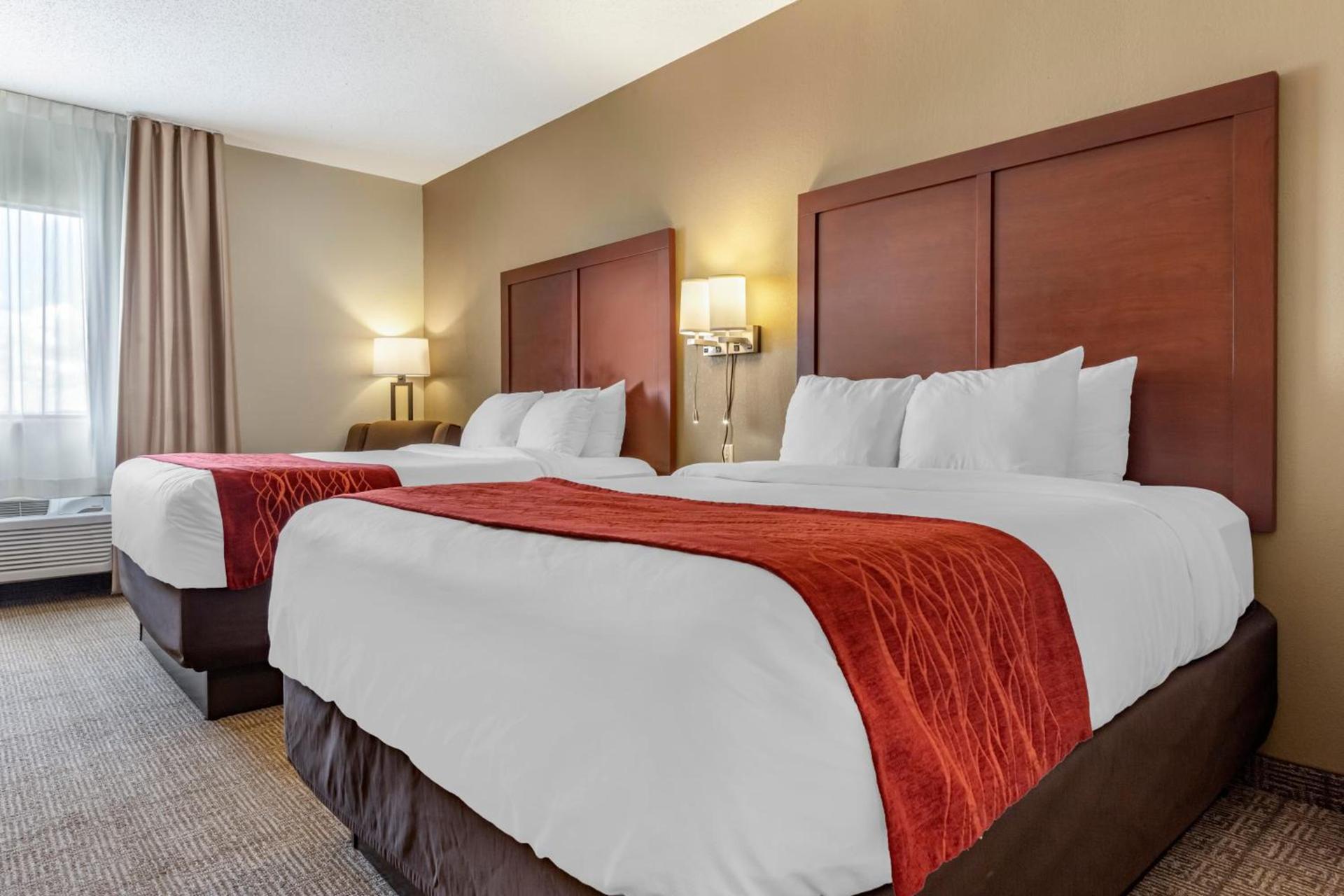 Comfort Inn & Suites Streetsboro - Kent photo 30