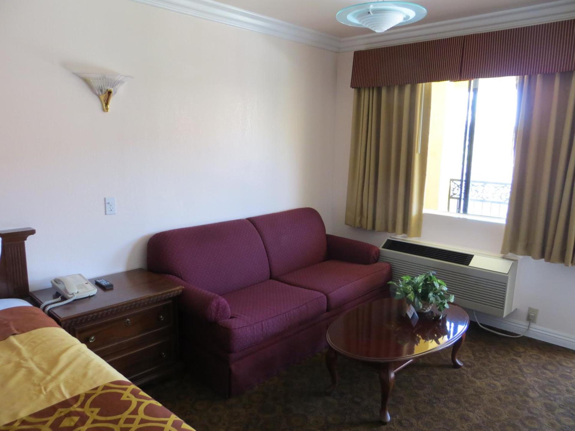 Azusa Inn photo 39