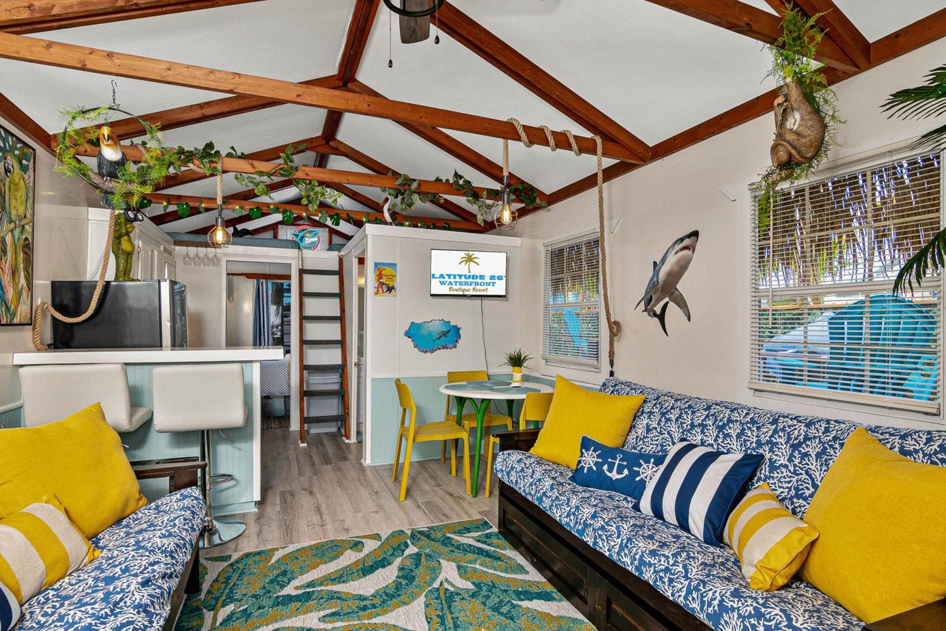 Latitude 26 Waterfront Resort and Marina photo 50