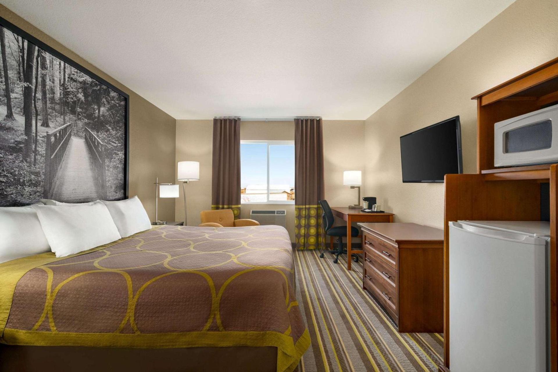 Super 8 by Wyndham Liberal KS photo 29