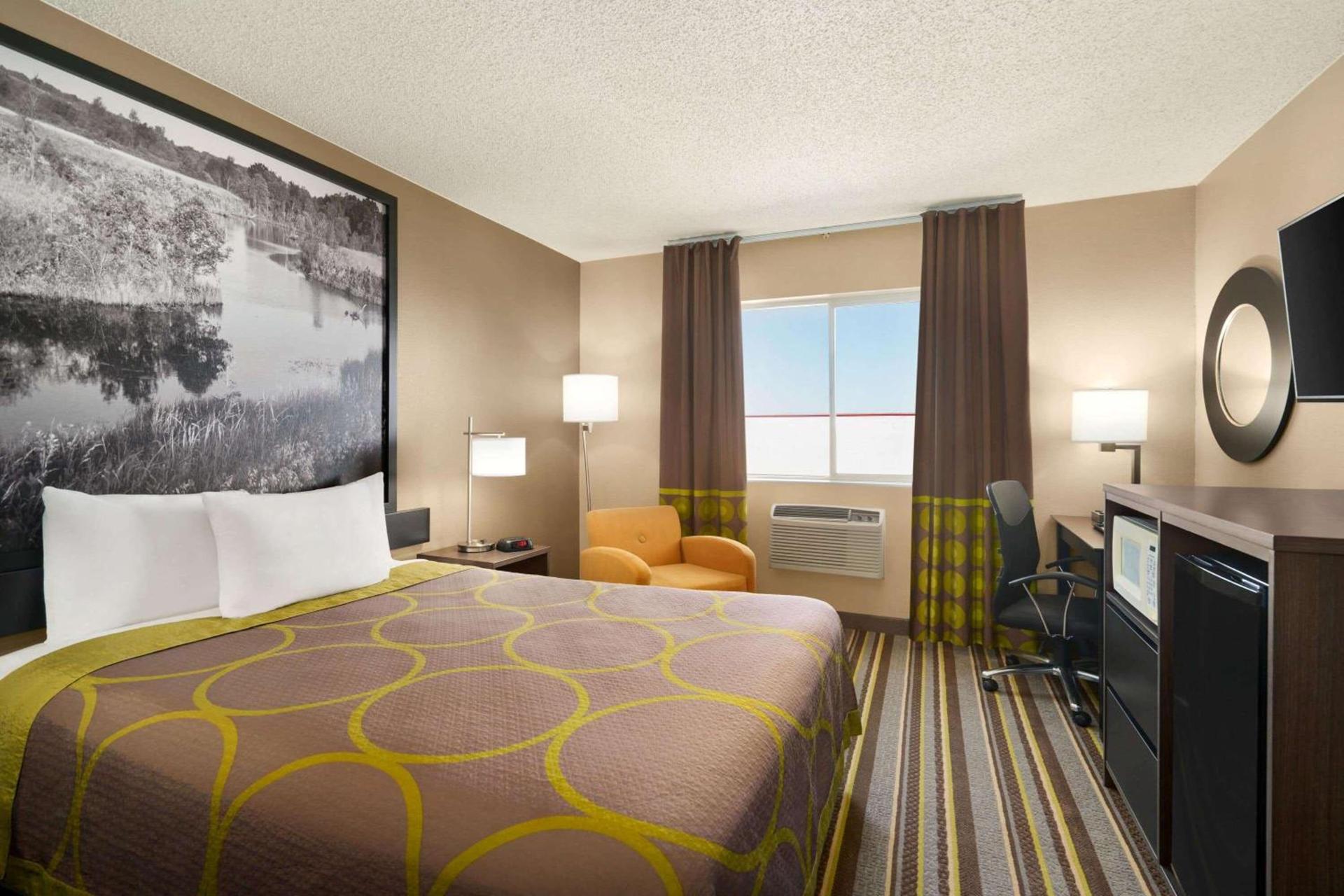 Super 8 by Wyndham Liberal KS photo 35