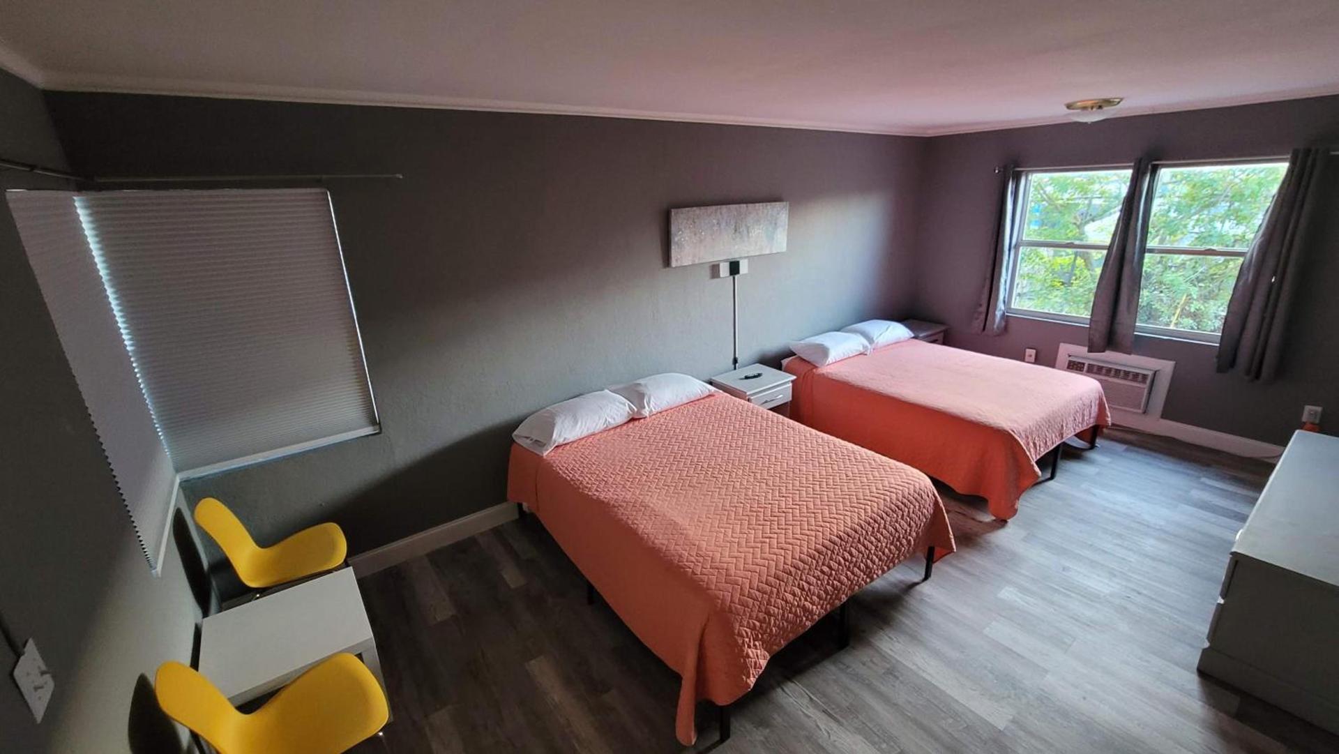Travel Inn Fort Pierce photo 9