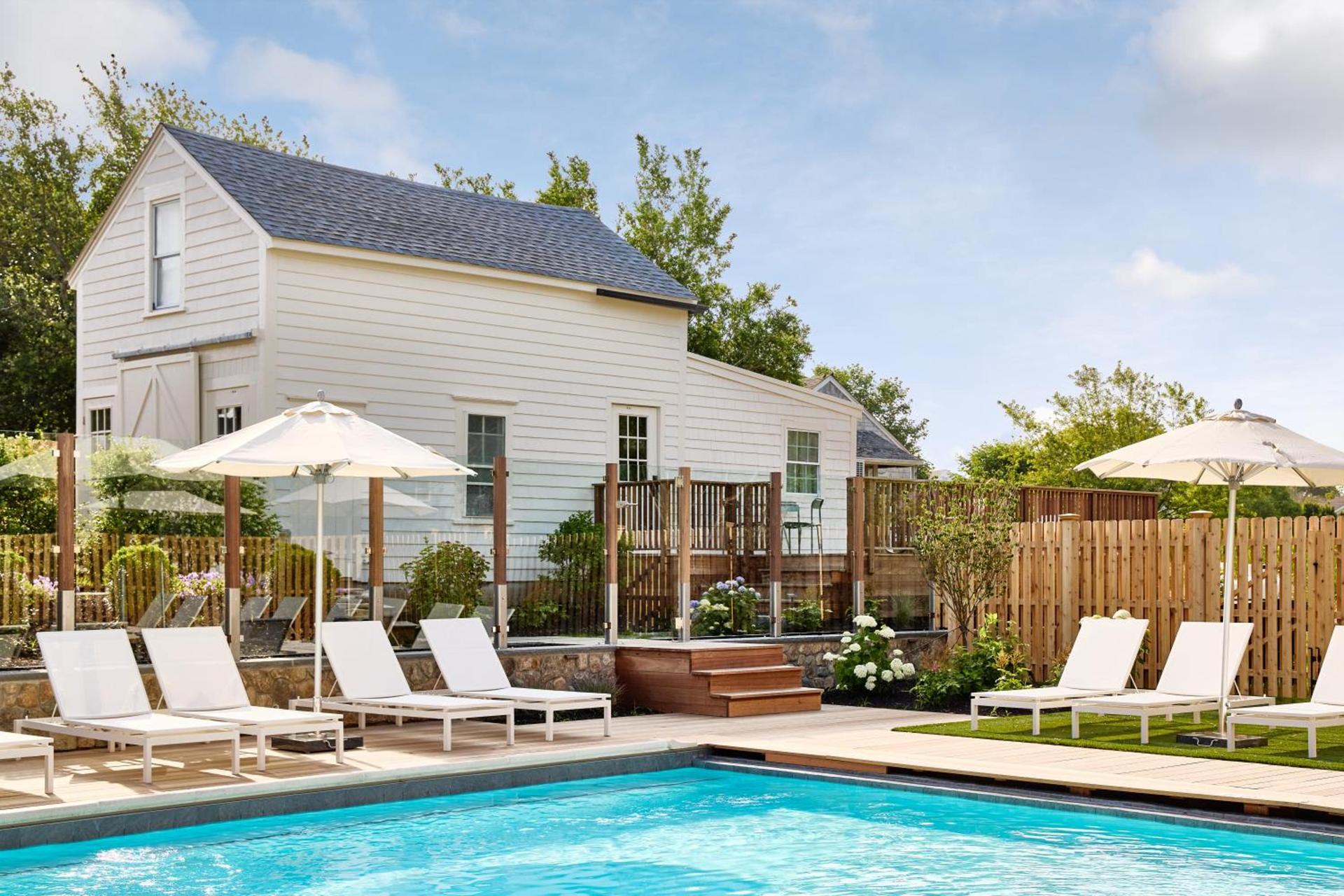 Block Island Beach House photo 23